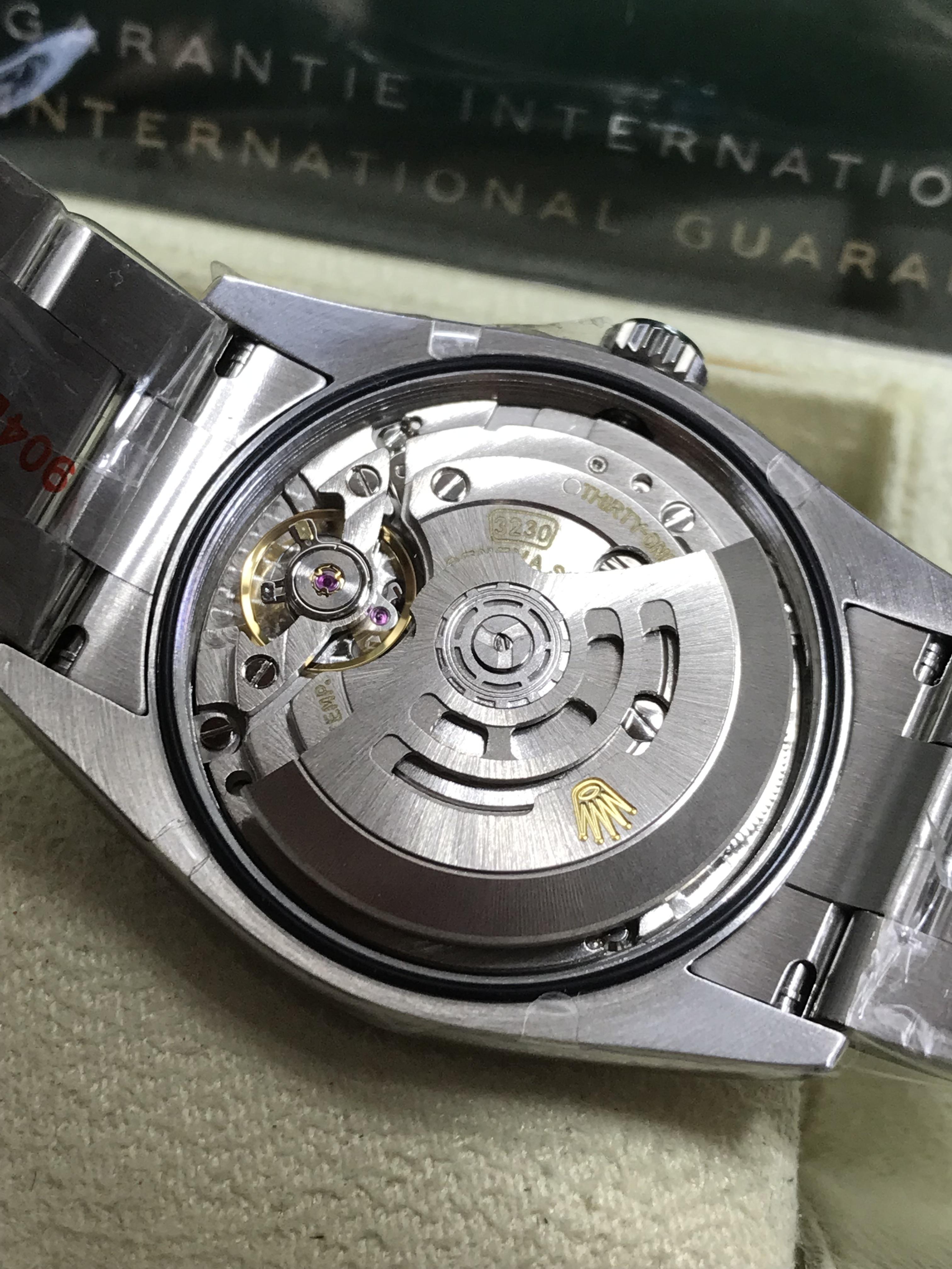 Rolex Oyster Perpetual 36 (Swiss EW)