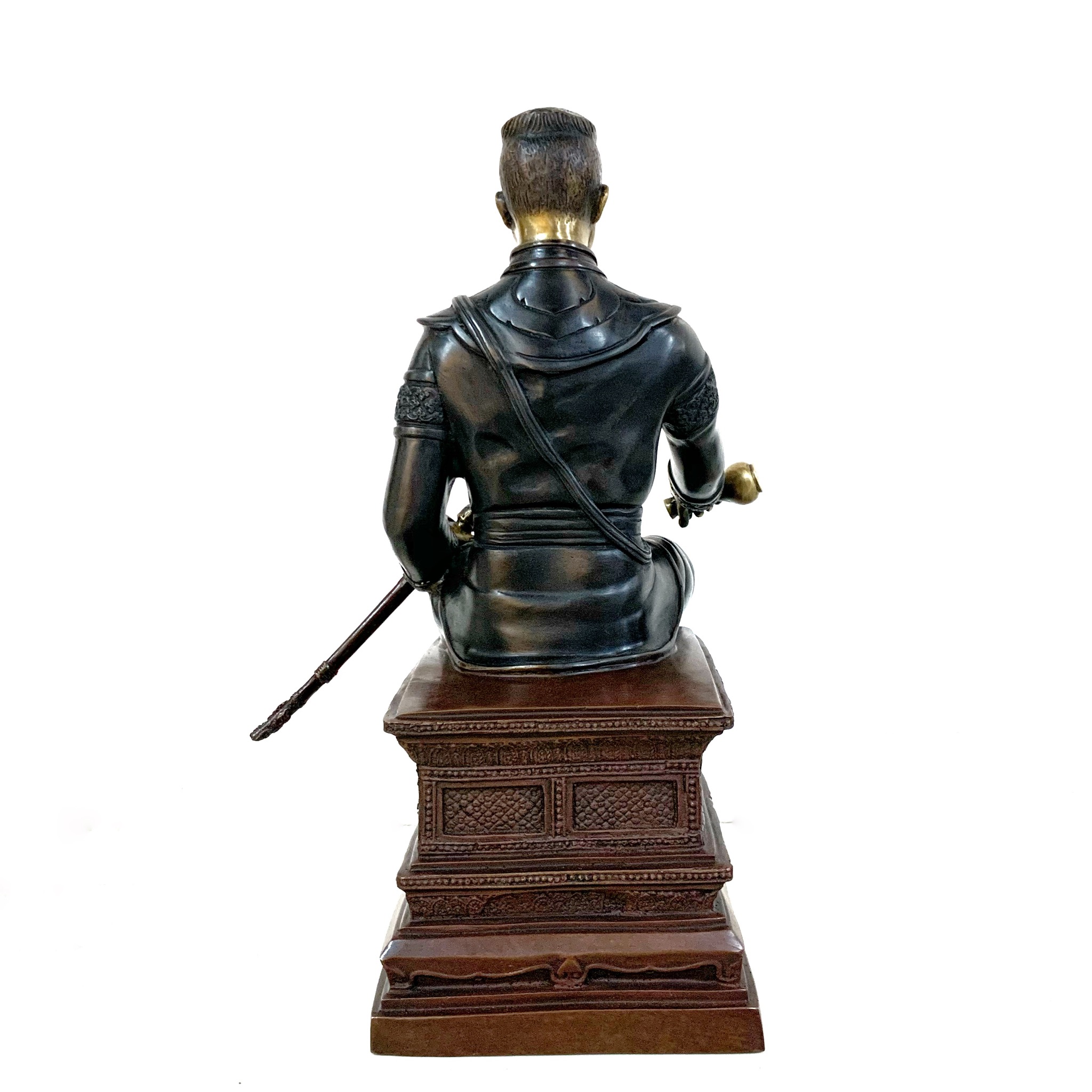 พระนเรศวรมหาราช นั่งบัลลังก์ หลั่งทักษิโณทก หน้าตัก 9 นิ้ว