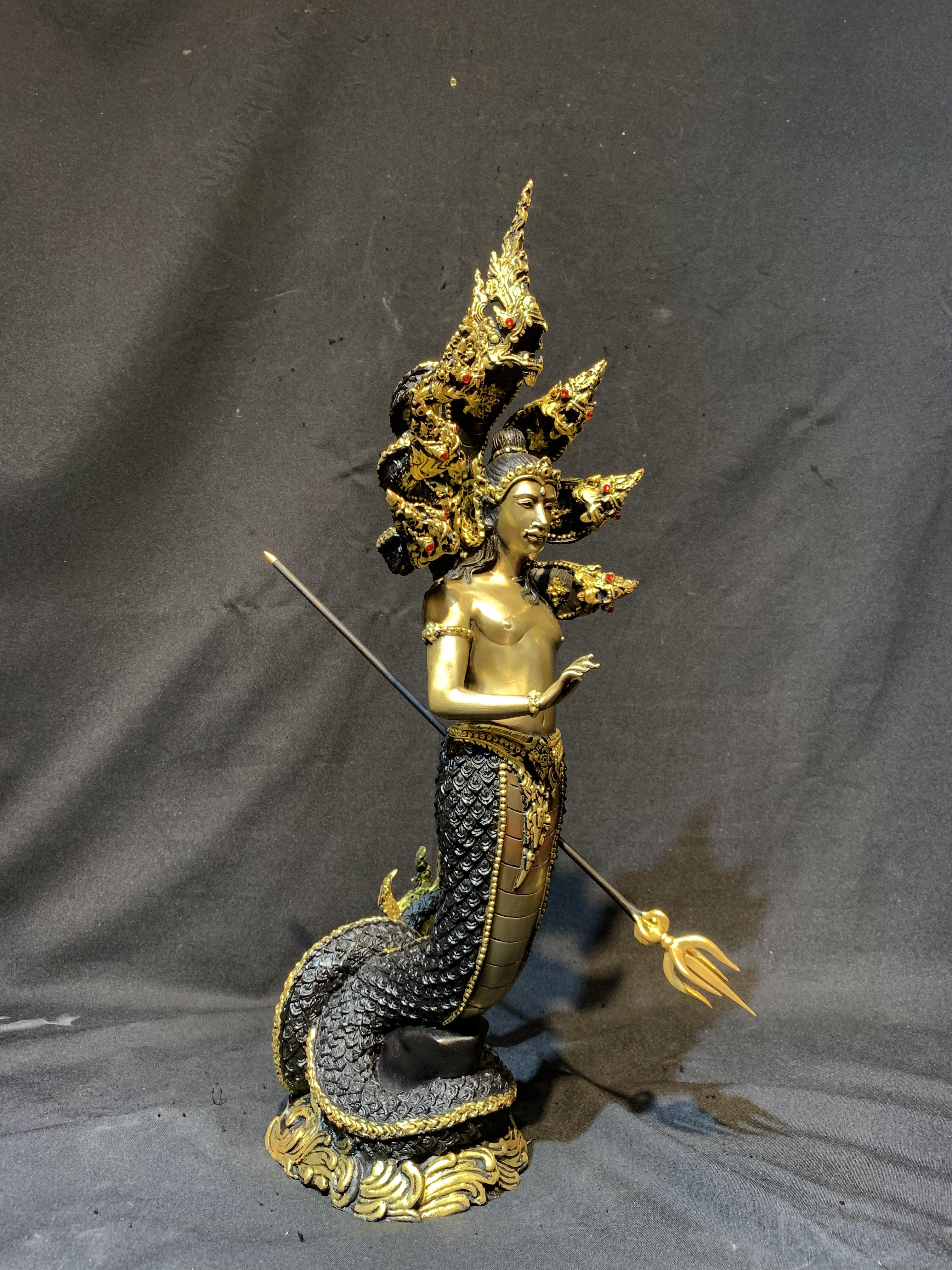 ปู่นาคราช ทรงตรีศูล หน้าตัก 9 นิ้ว (ปรก 7 เศียร)