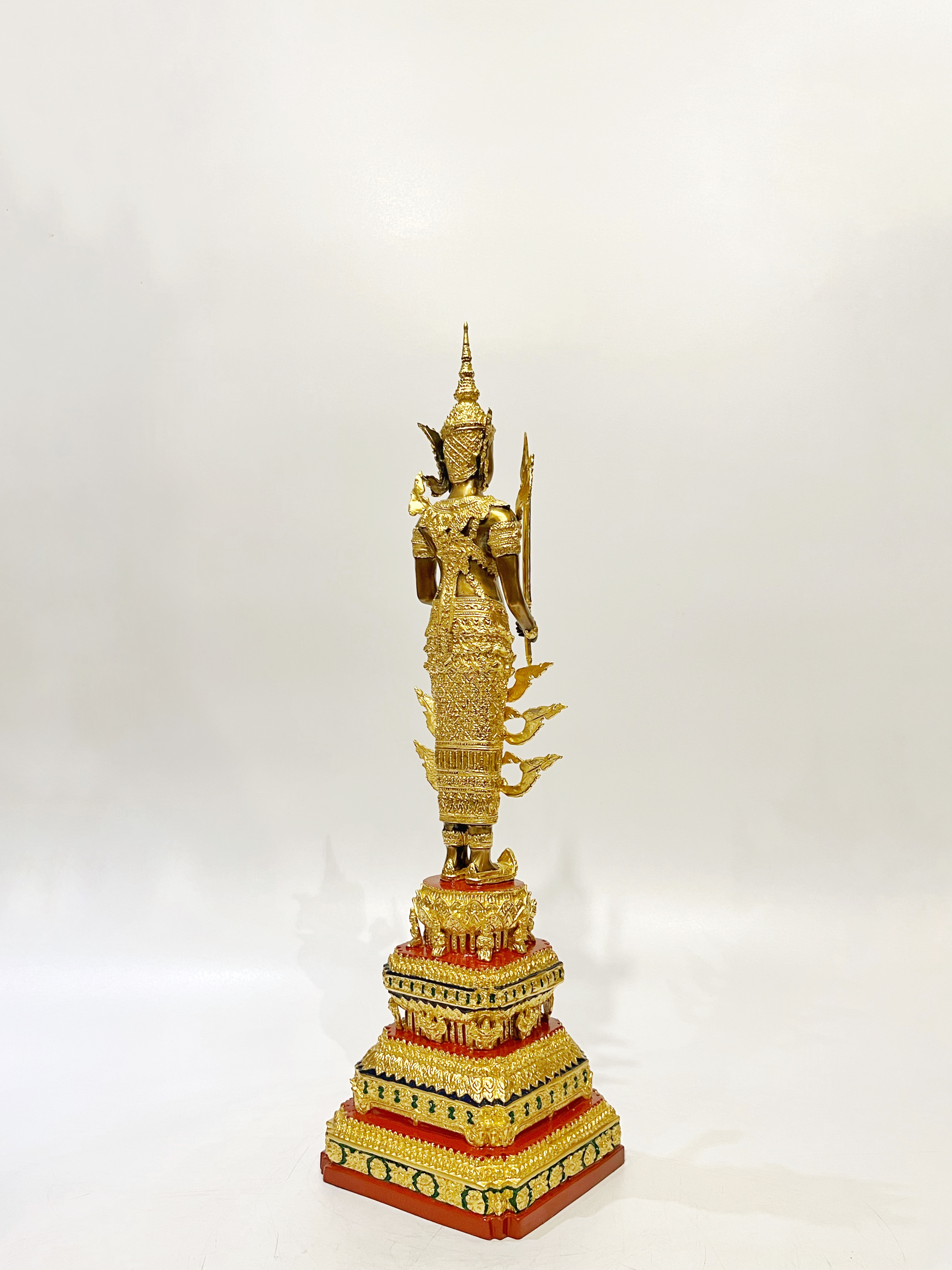 พระคลังมหาสมบัติ ทรงเครื่องจักพรรดิ์ หน้าตัก 5 นิ้ว