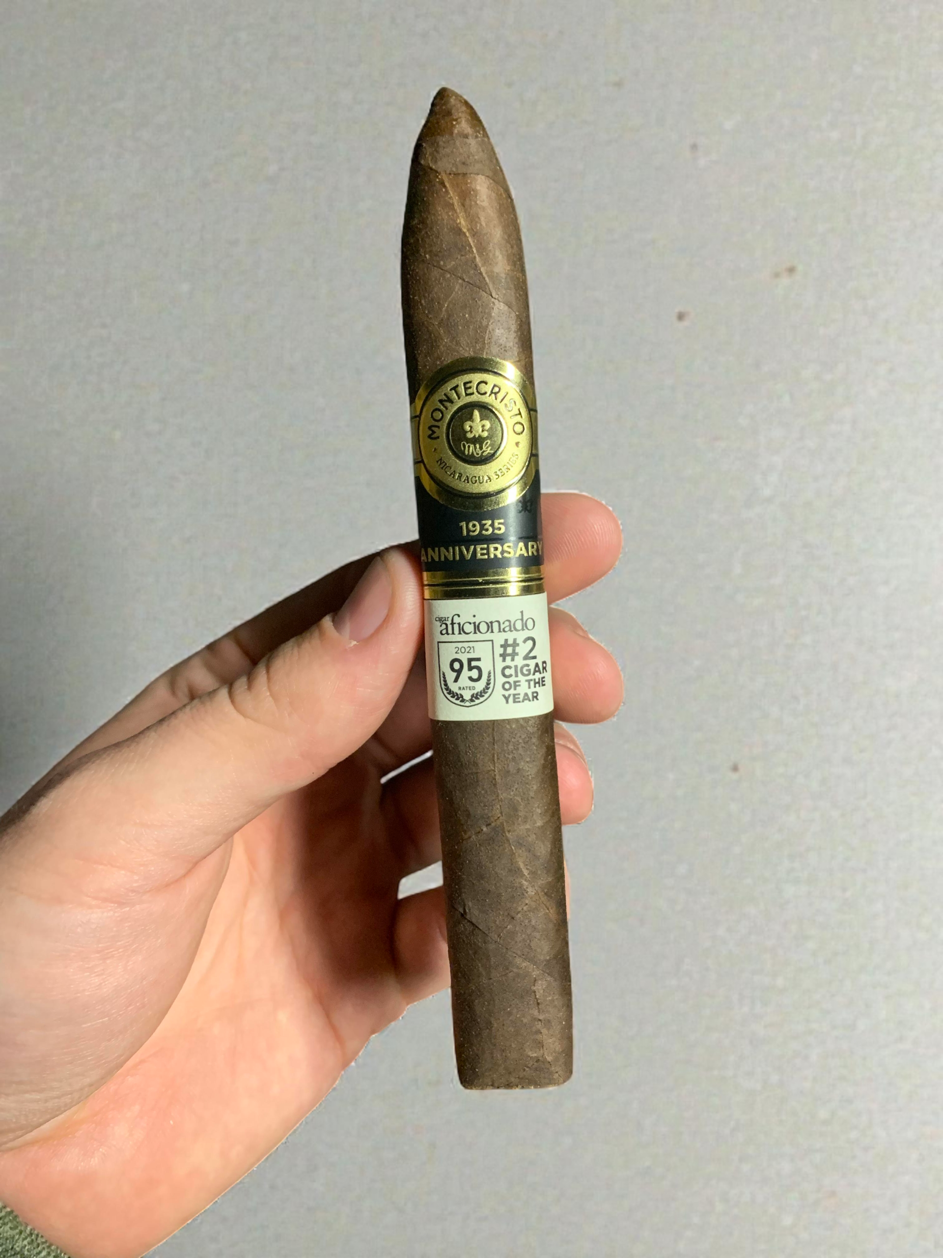 Montecristo 1935 Anniversary Nicaragua No.2 Belicoso *6-1/8X52"