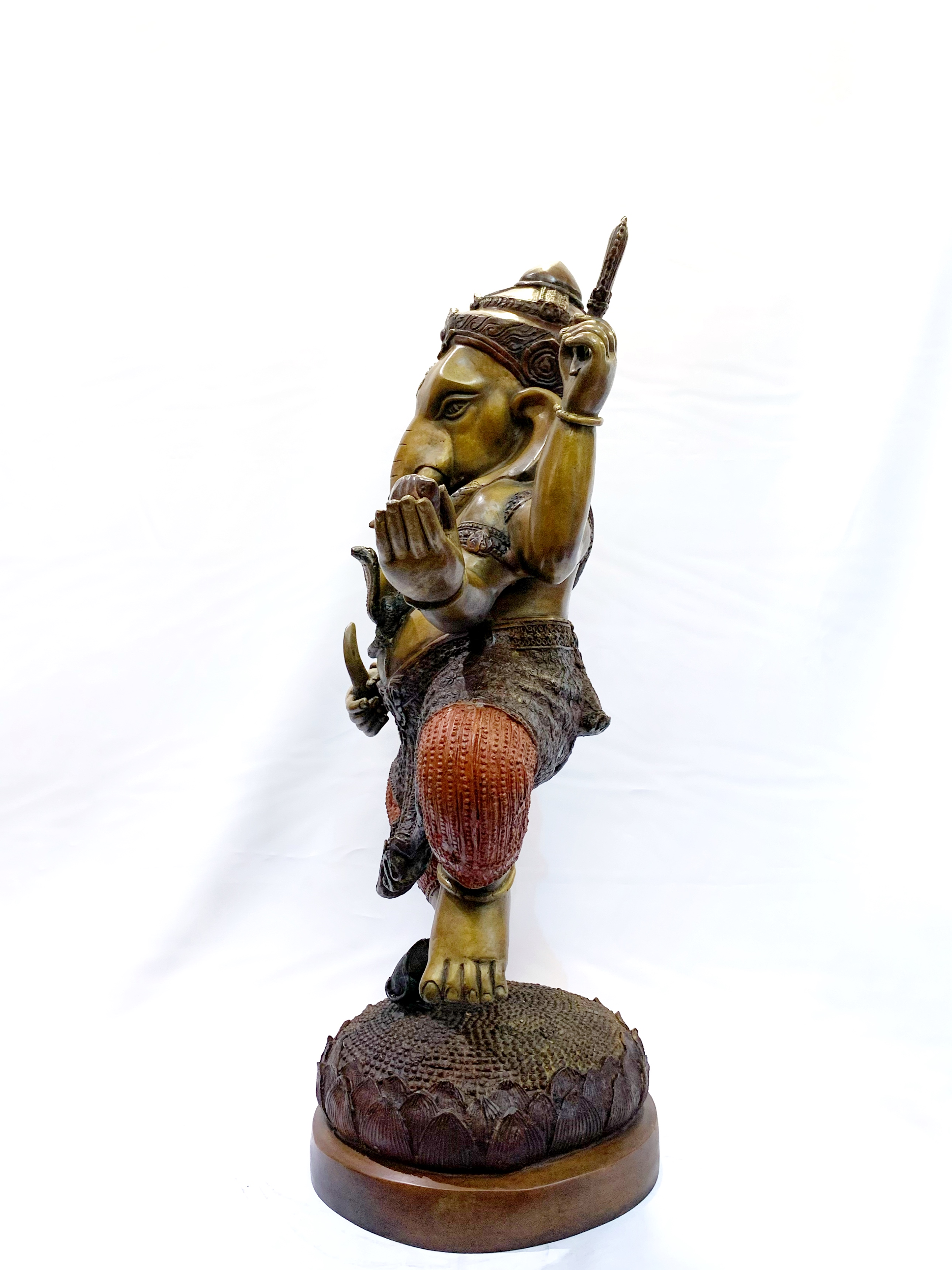 พระพิฆเนศ ปางลีลา หน้าตัก 16 นิ้ว