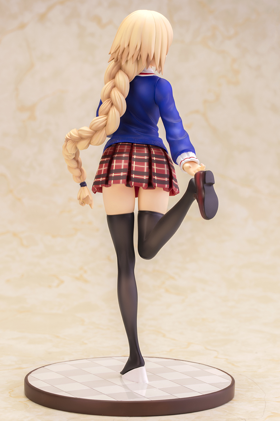 ปิดออเดอร์ (Pre-Order) Jeanne d'Arc JK Blazer Ver. - 1/7 Alphamax