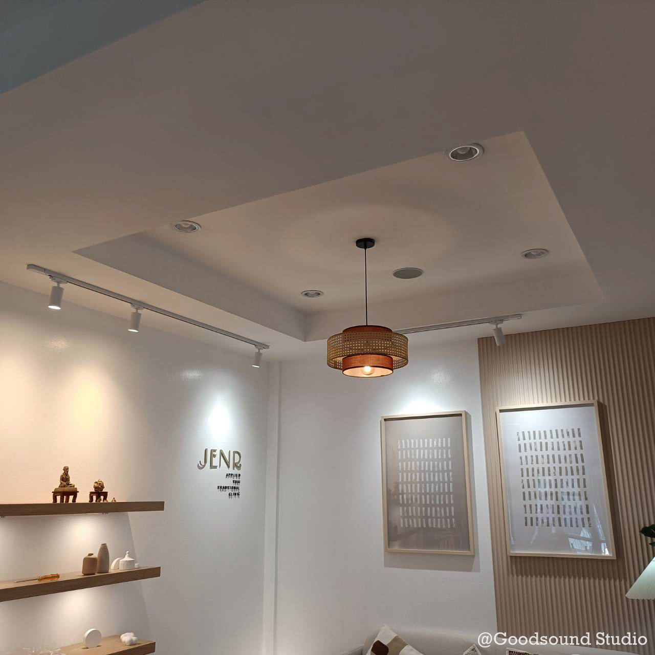 ติดตั้งเครื่องเสียง เดินสายลำโพง ติดลำโพง 7 ใบ JENR APPLIED THAI TRADITIONAL CLINIC ( เจ็นอาร์คลินิกการแพทย์แผนไทยประยุกต์
