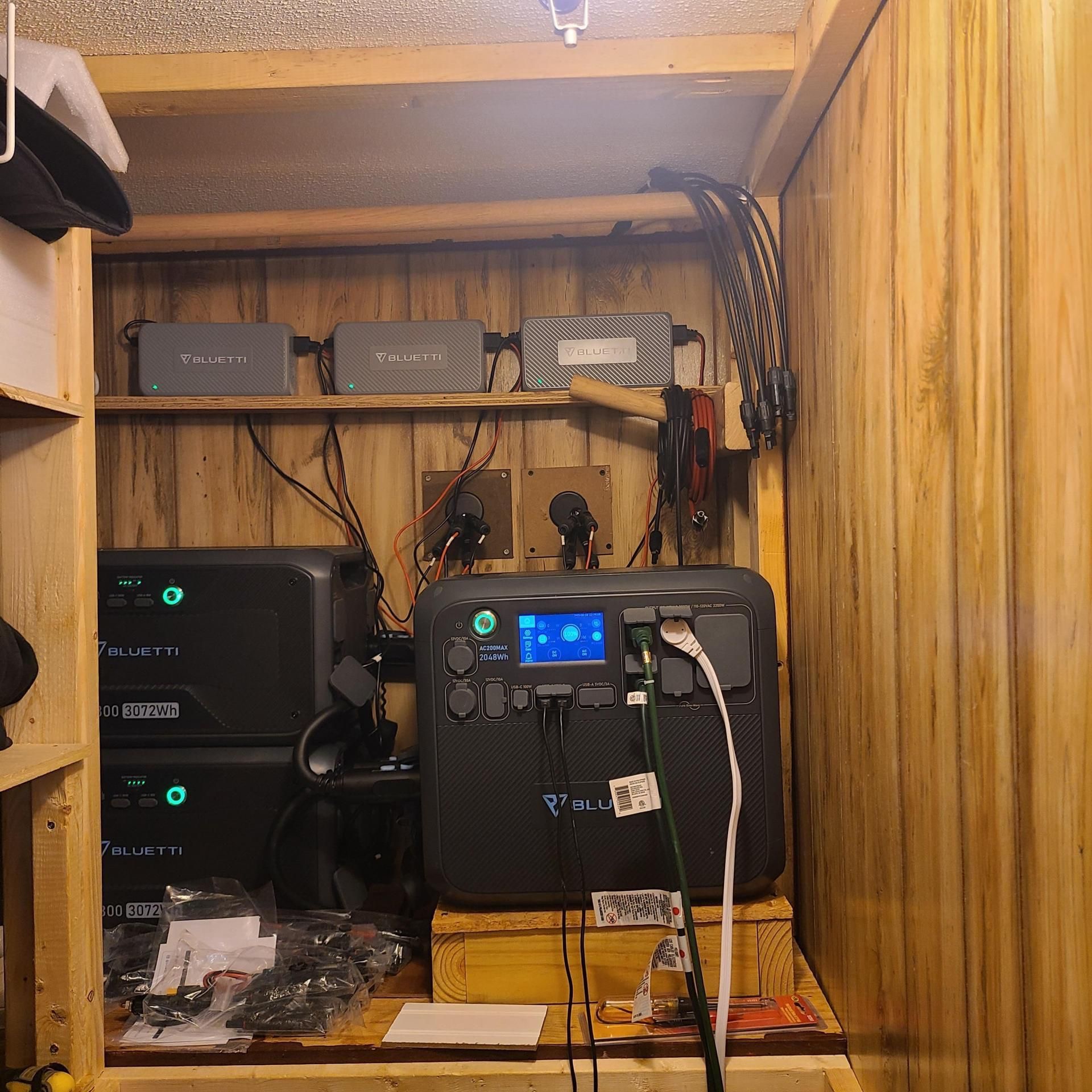 BLUETTI B300 Expansion Battery | 3072Wh แบตเตอรี่เสริมสำหรับ AC200MAX และ AC300
