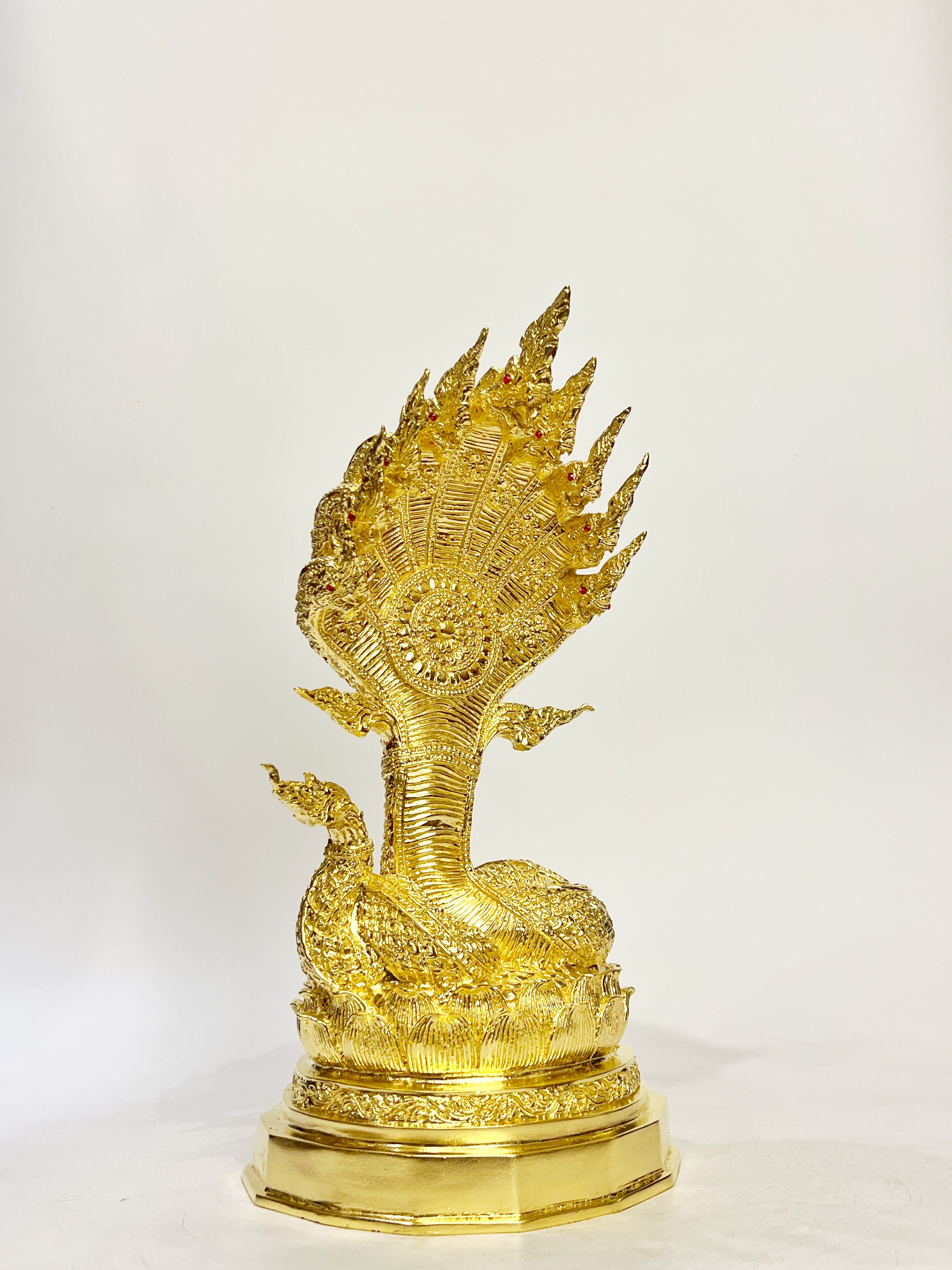 พญานาค 9 เศียร