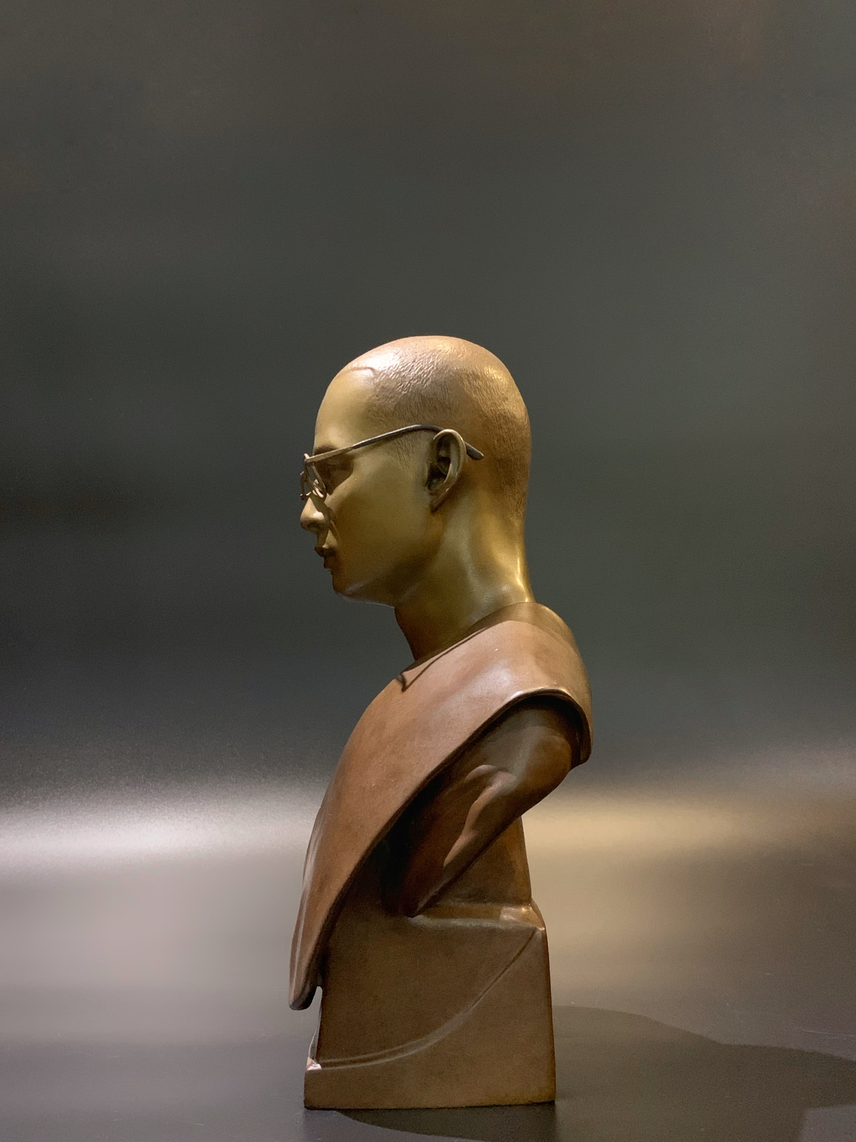 รัชกาลที่ 9 ทรงผนวช (องค์เล็ก หมายเลข 135)