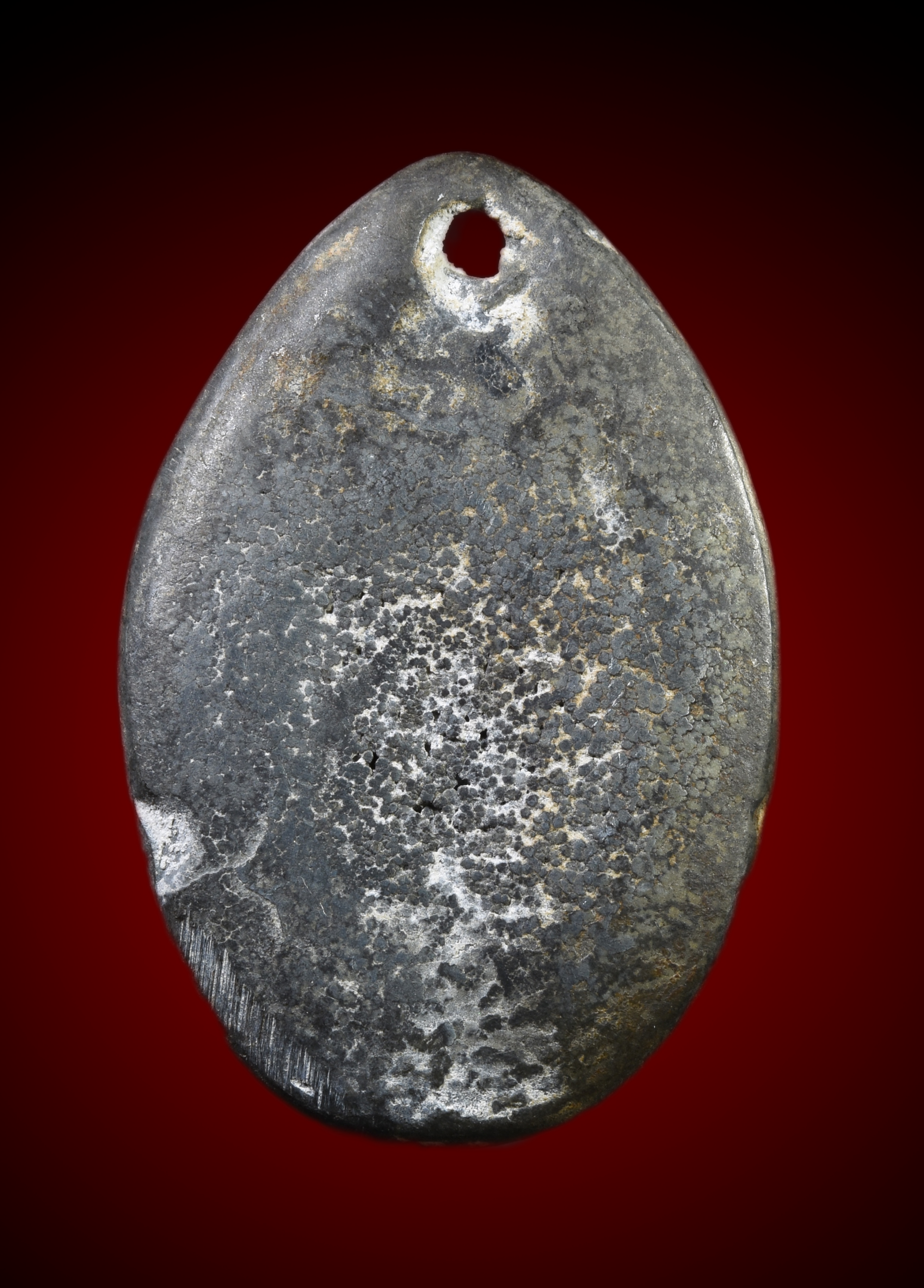 เบี้ยแก้ เนื้อตะกั่ว