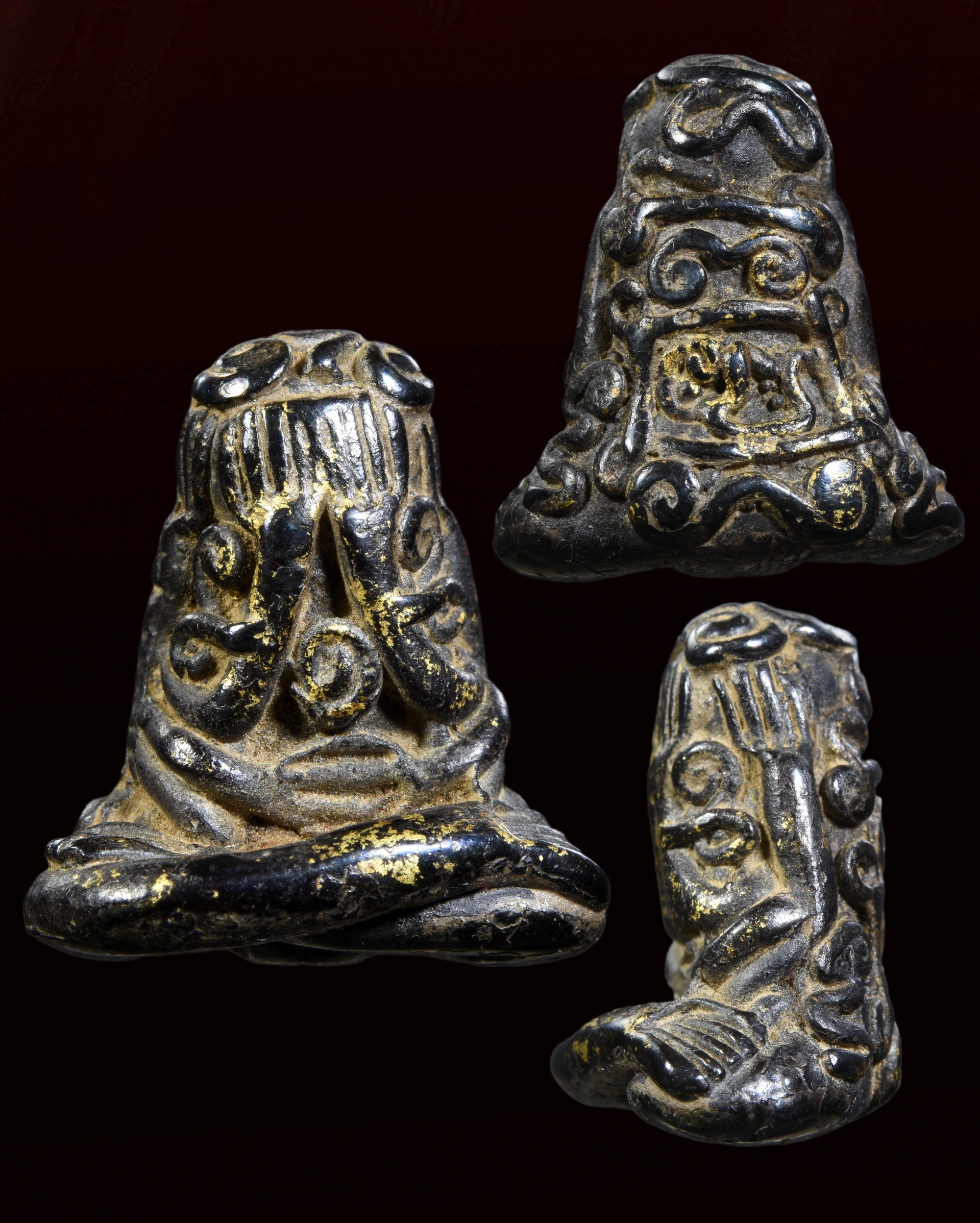 พระปิดตาหลวงพ่อทับ เนื้อเมฆพัตร หลังยันต์ยุ่ง