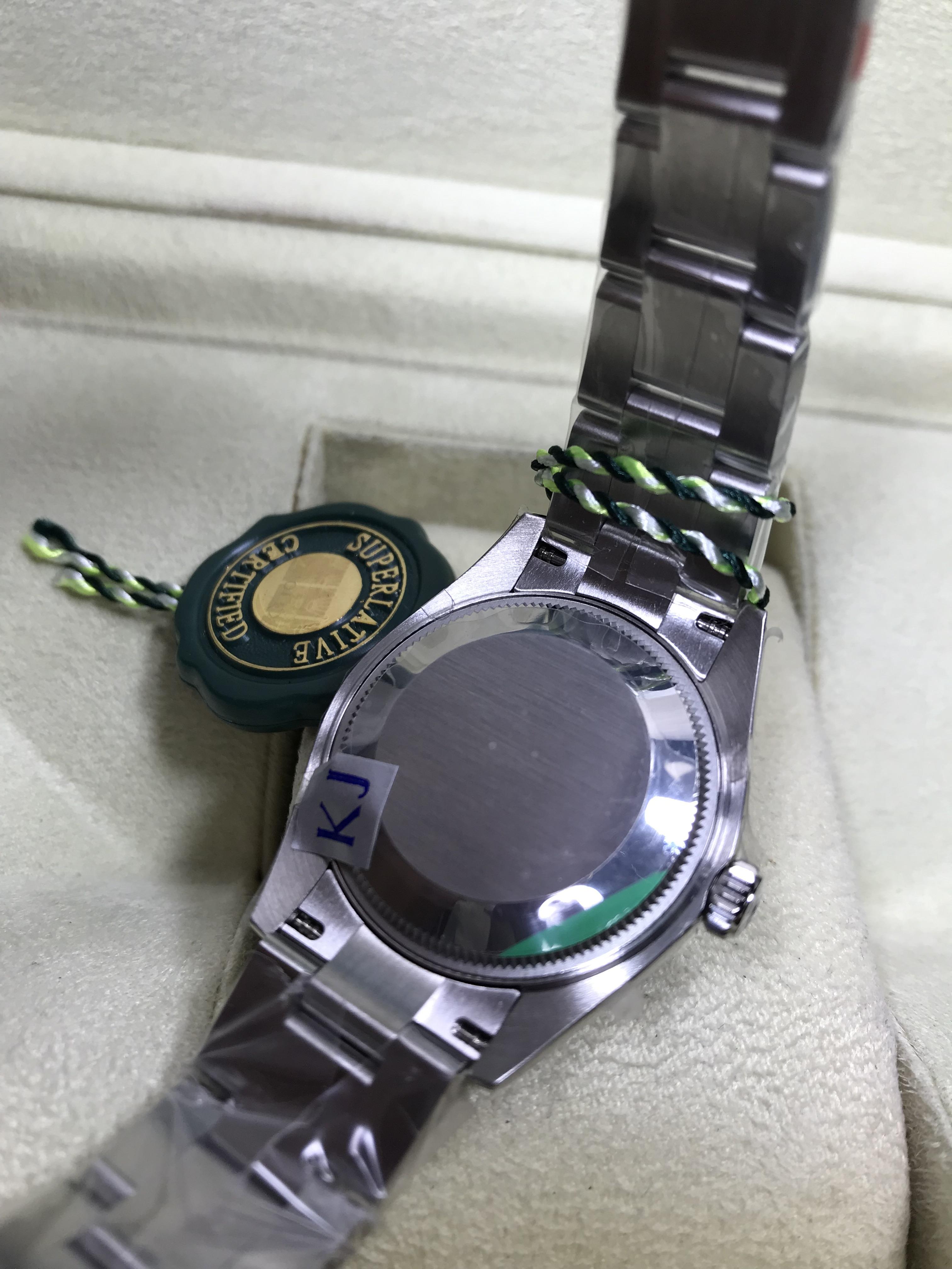 Rolex Oyster Perpetual 31 (Swiss EW)