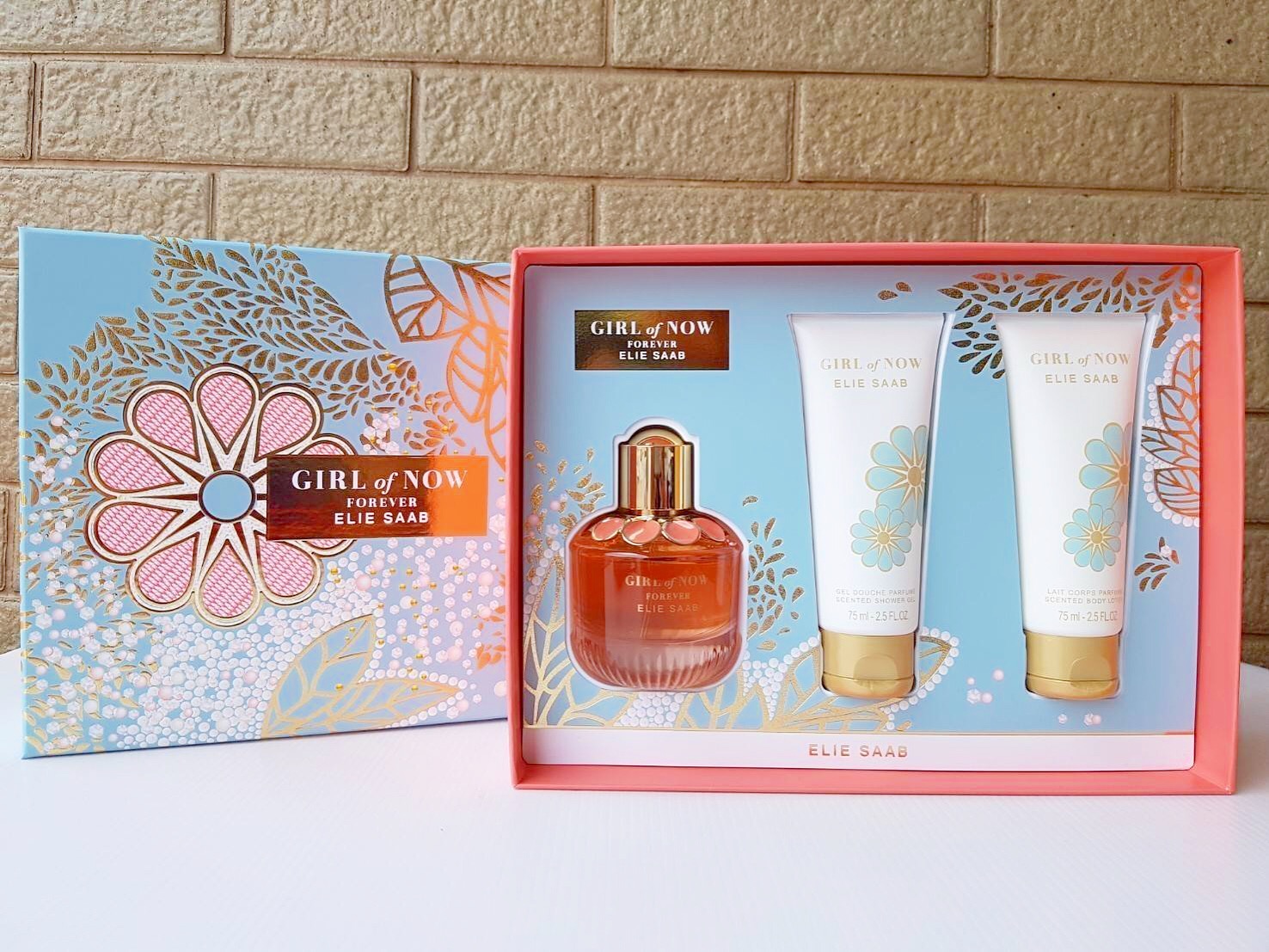 Elie Saab Girl of Now Forever Eau de Parfum Gift Set (3 Items)