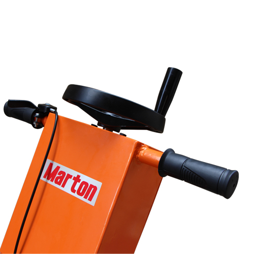 Marton เครื่องขูดหน้าปูน MT-200 ไม่รวมเครื่องยนต์