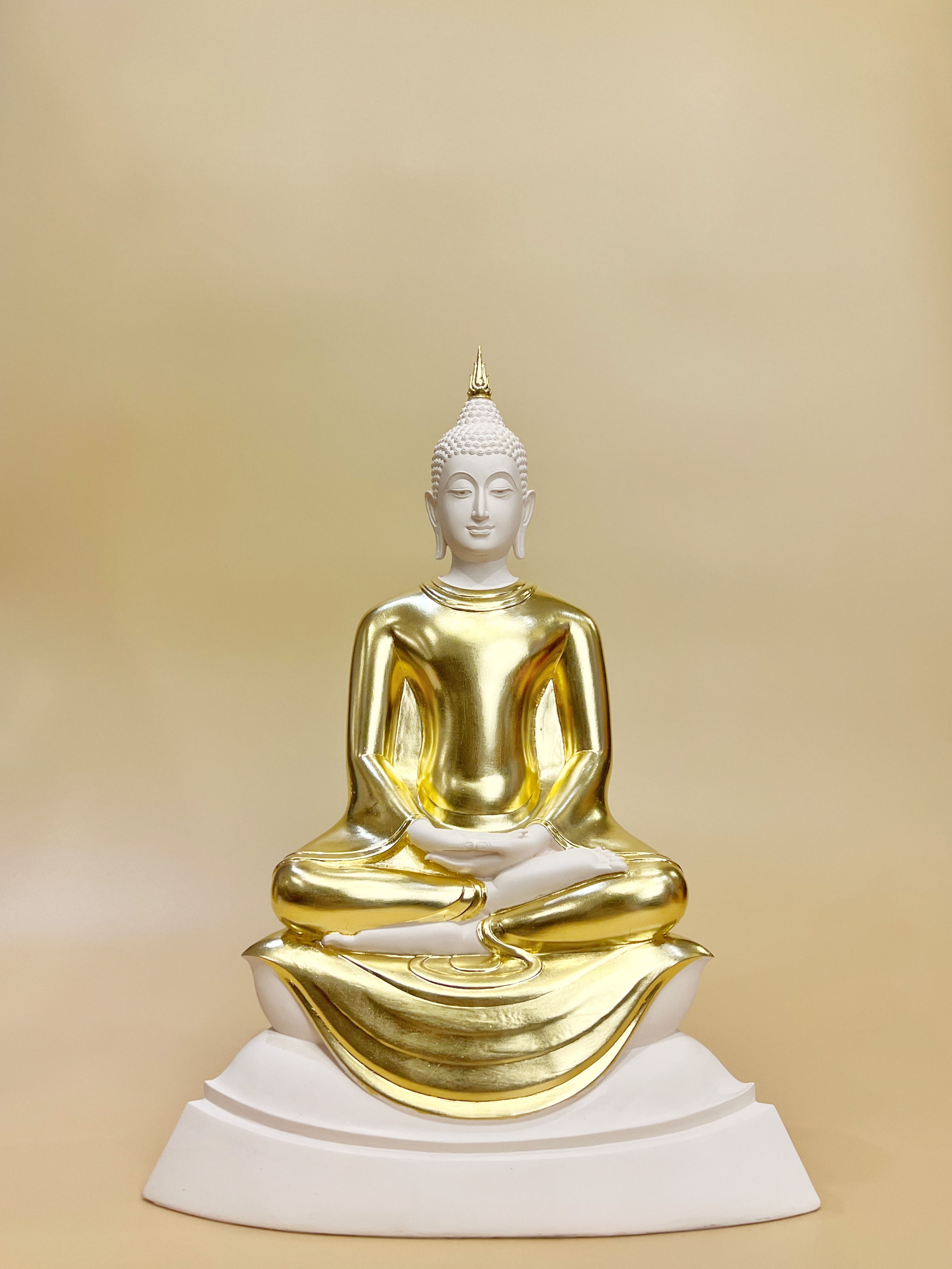 พระมัชฌิมาทิพยมรรคโลกุตรา (รุ่น 3) หน้าตัก 7 นิ้ว