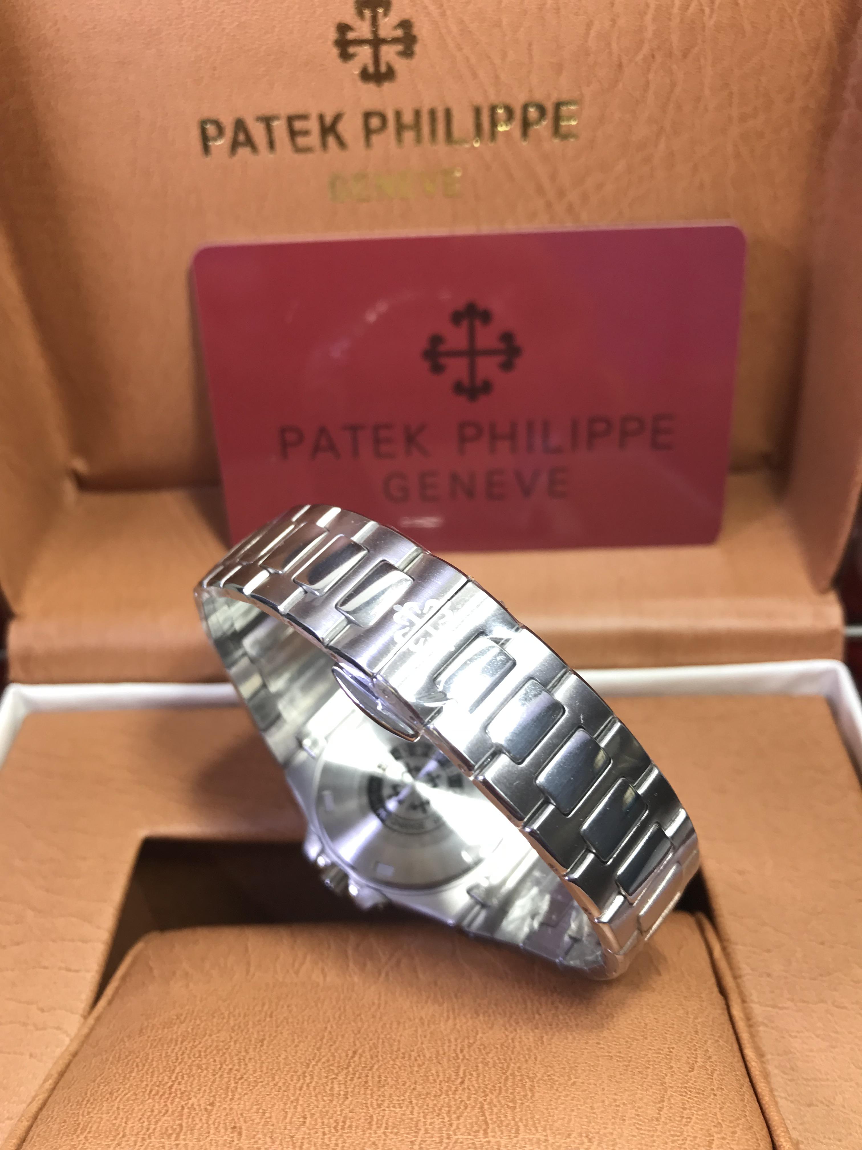 Patek Nautilus Ladies 7010G
