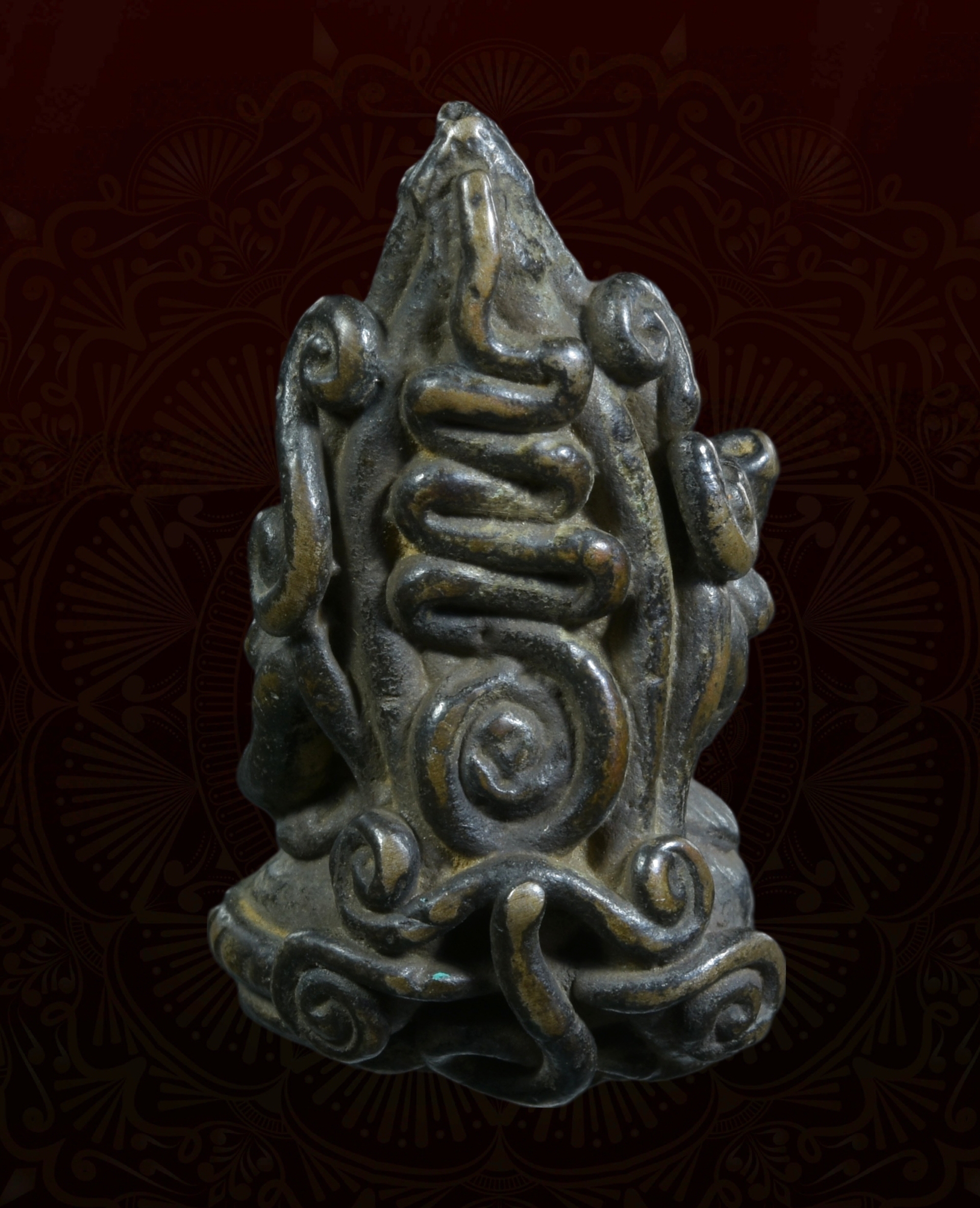 พระอุปคุตเขมร ถือดอกบัว หลังยันต์