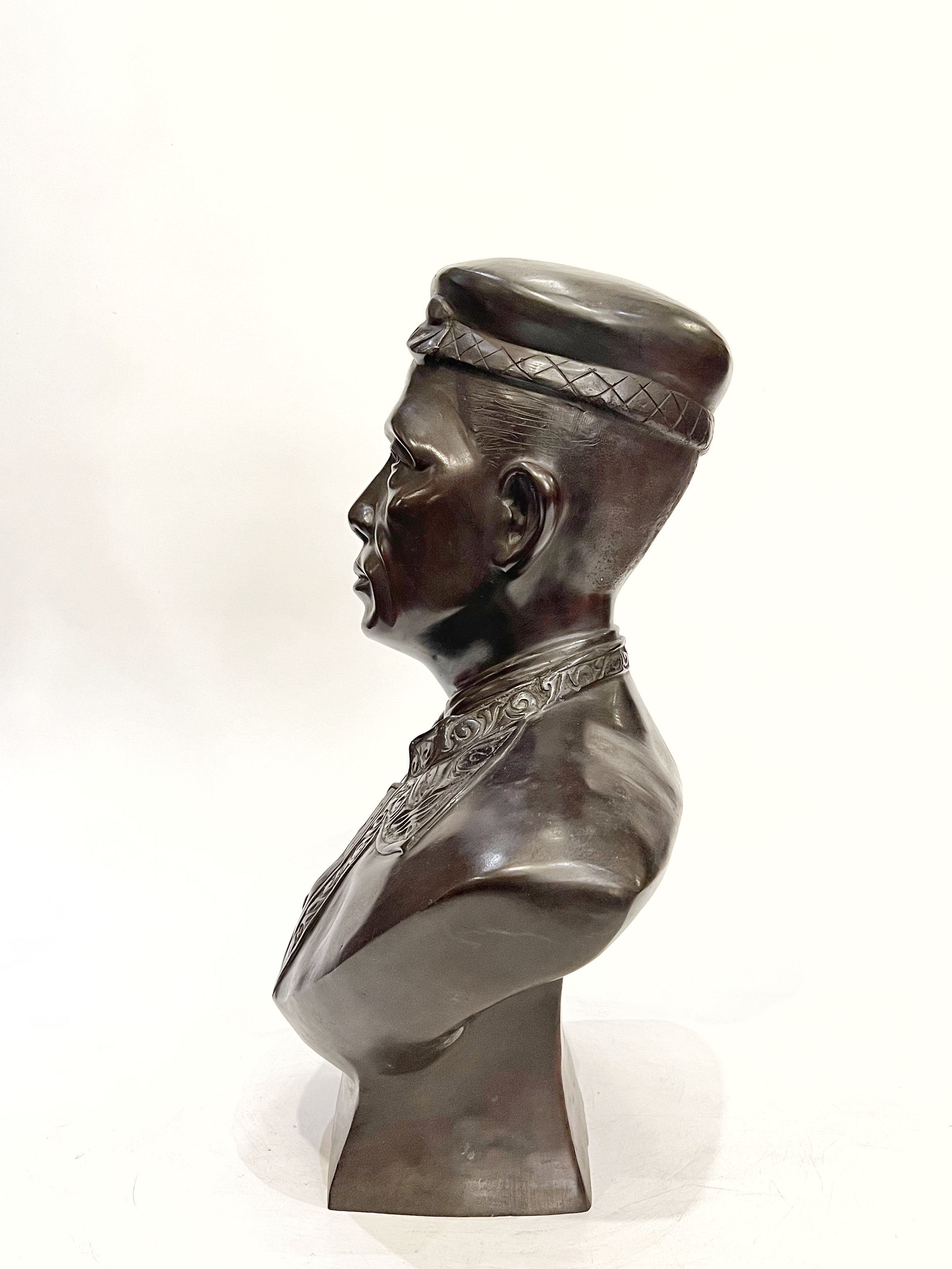 รัชกาลที่ 4 ครึ่งพระองค์