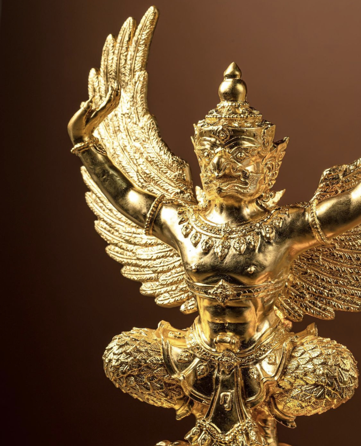 องค์บูชา พญาครุฑ รุ่น เจริญพร