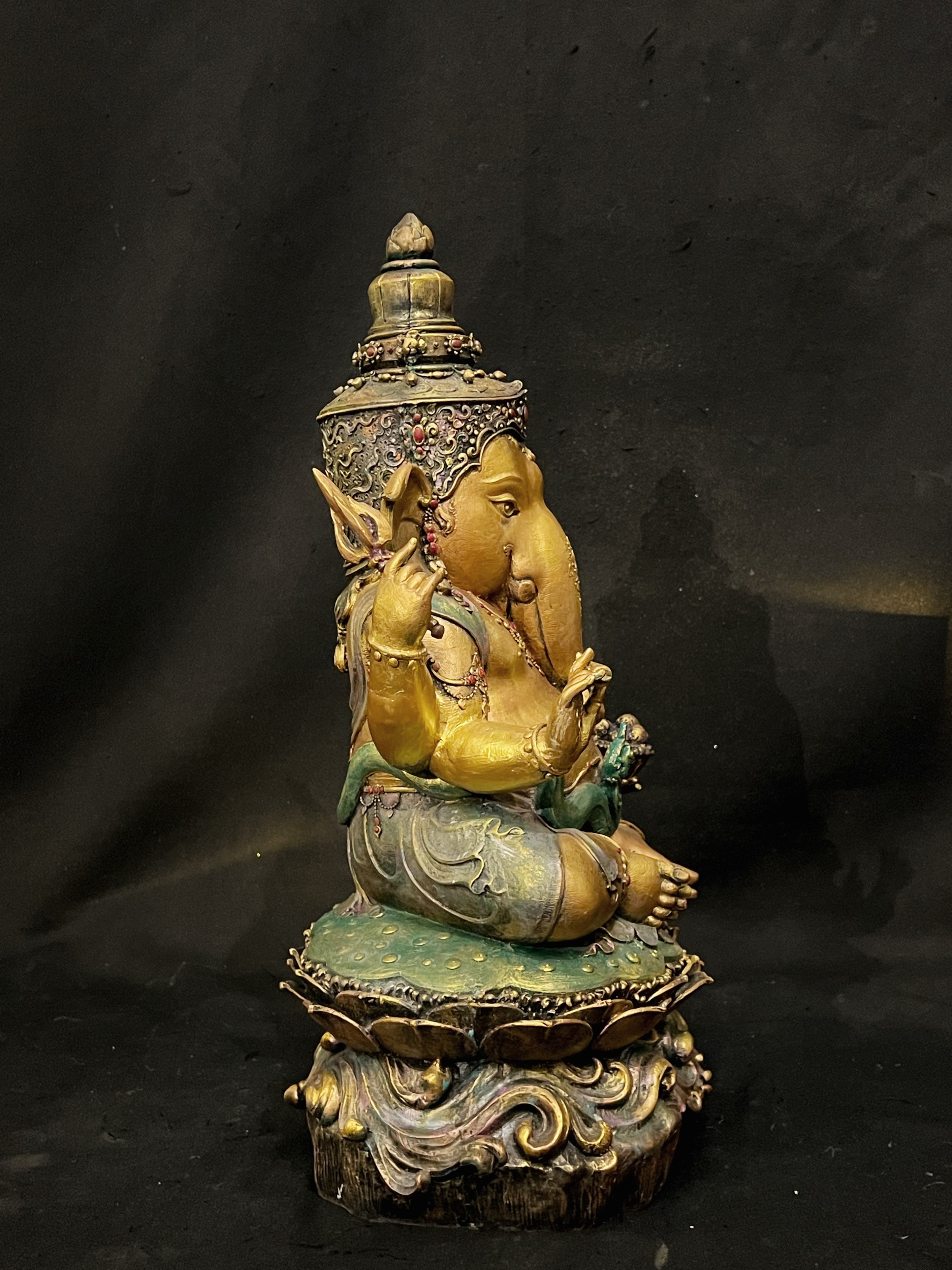 พระพิฆเนศวรเทวราช หน้าตัก 9 นิ้ว