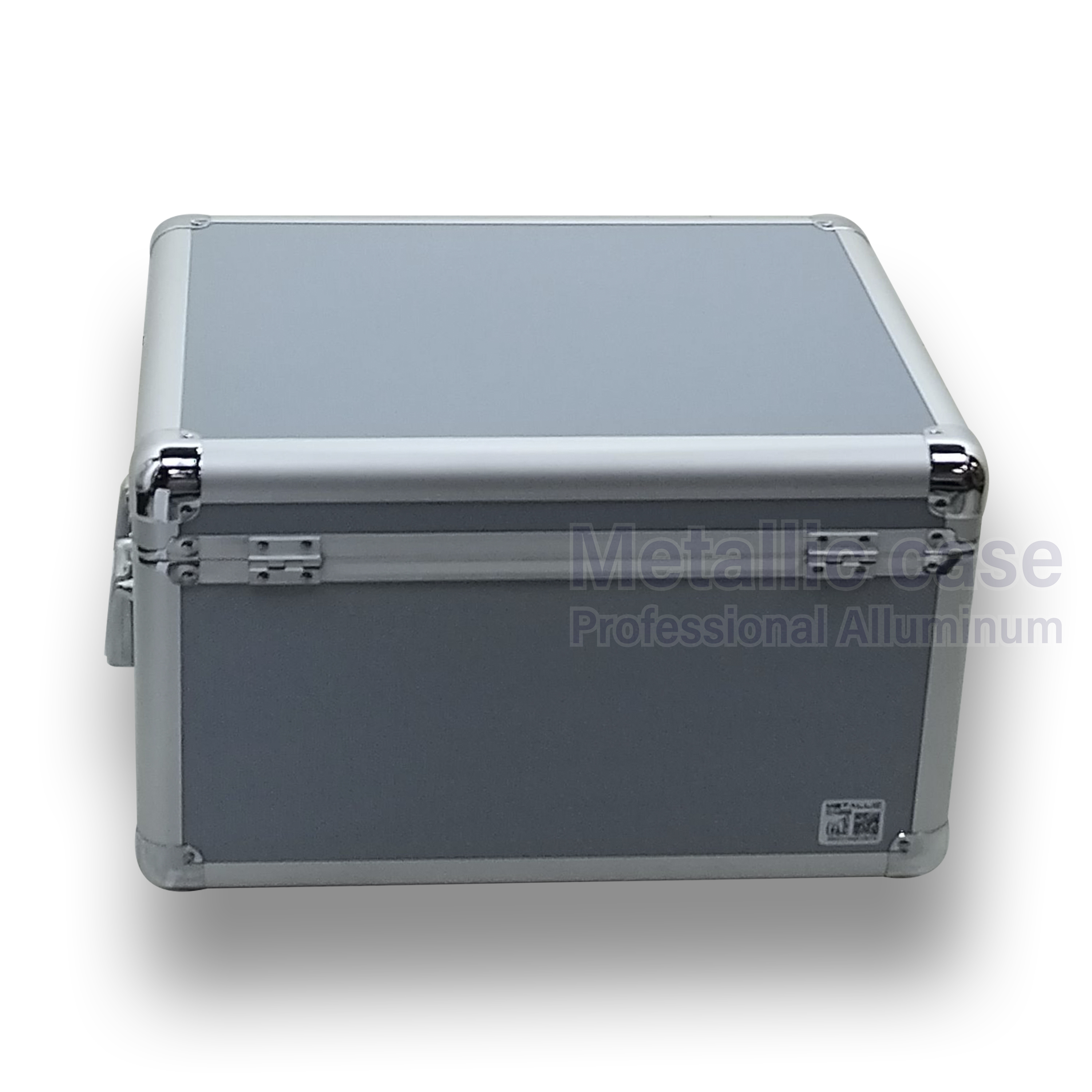 metalliccase8952-10-6608 / TOAYP-M101WT-2100 Guide Tour 32 (44.5x36.5x26.6 T1C4H1K1P3)