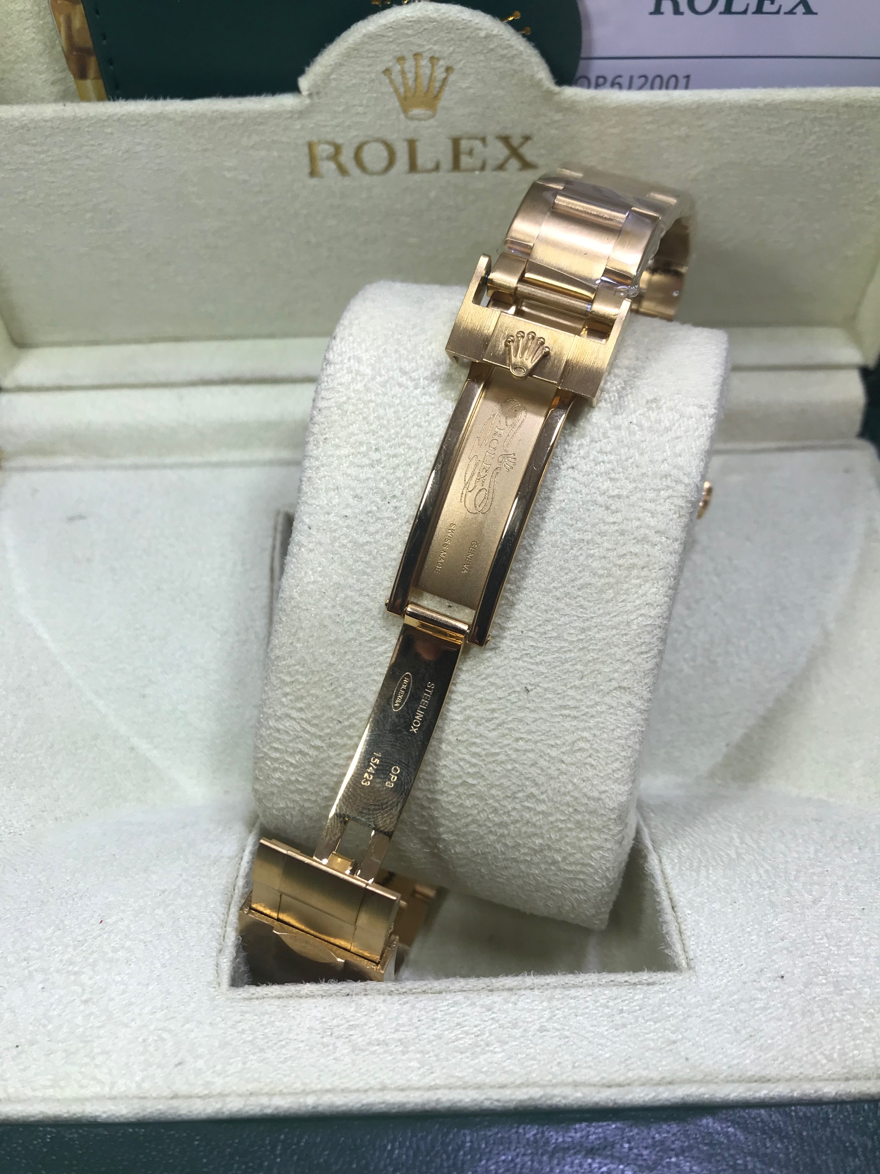 Rolex Submariner Gold