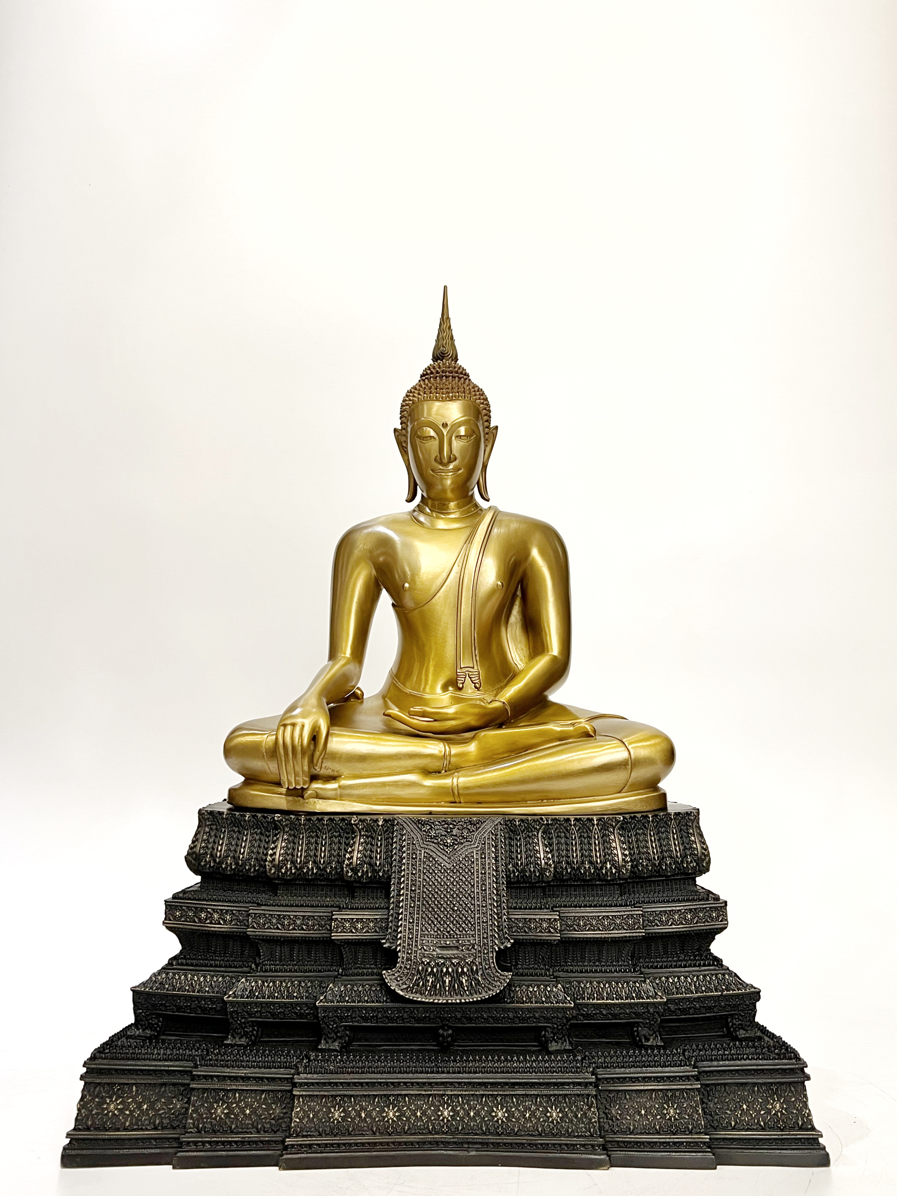 พระพุทธศรีศากยมุนี หน้าตัก 9 นิ้ว (เลข 40)