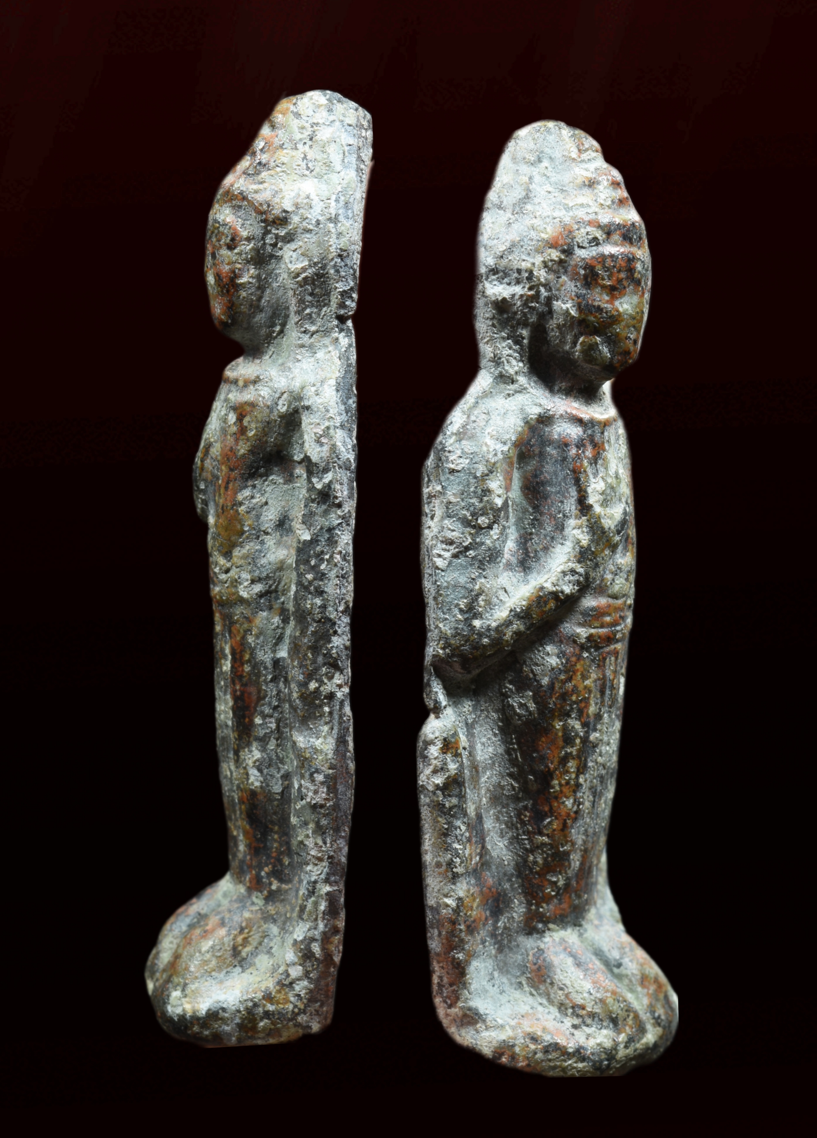 พระร่วงยืนประทานพร เนื้อชินตะกั่ว สนิมแดง