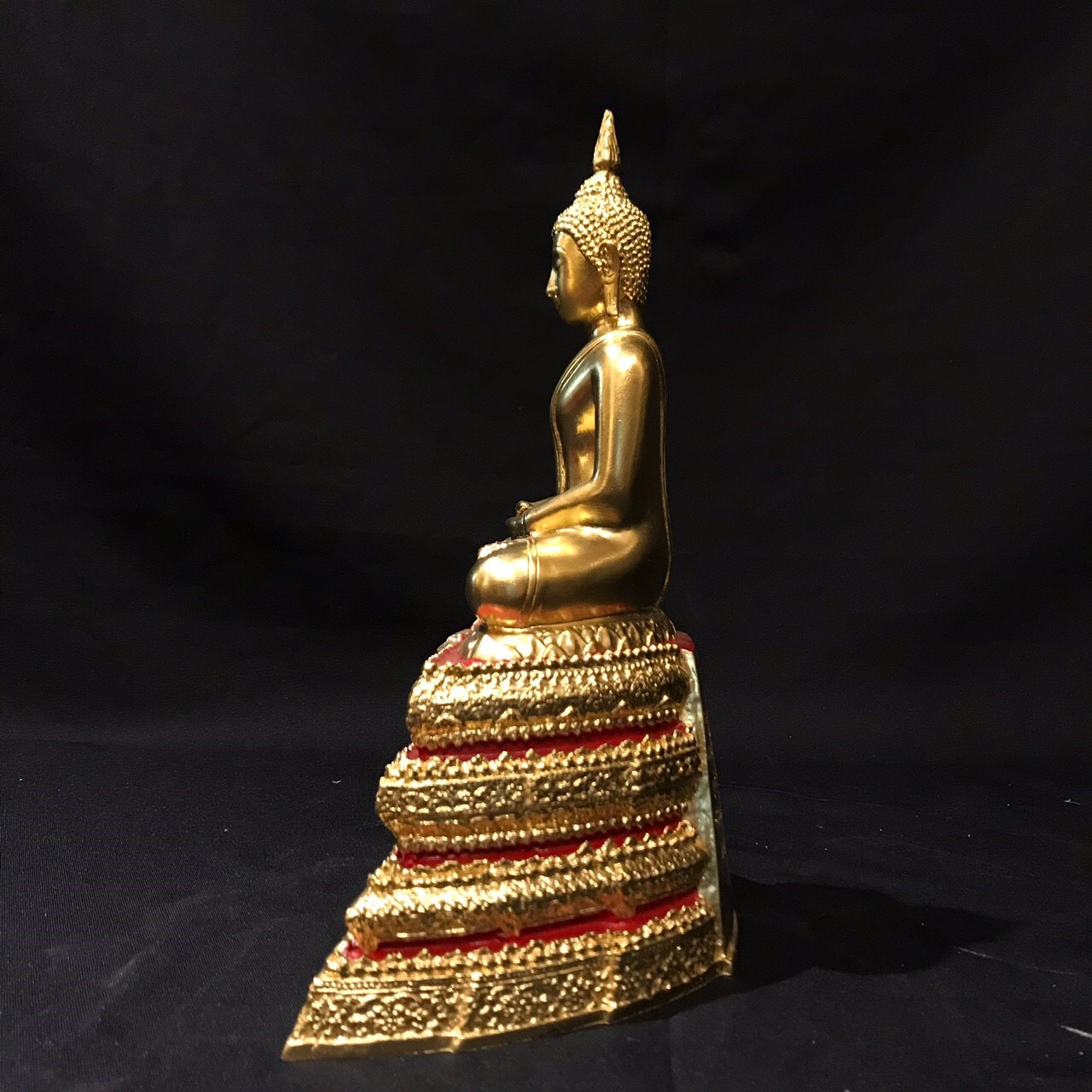 พระประธานยิ้มรับฟ้า หน้าตัก 5 นิ้ว