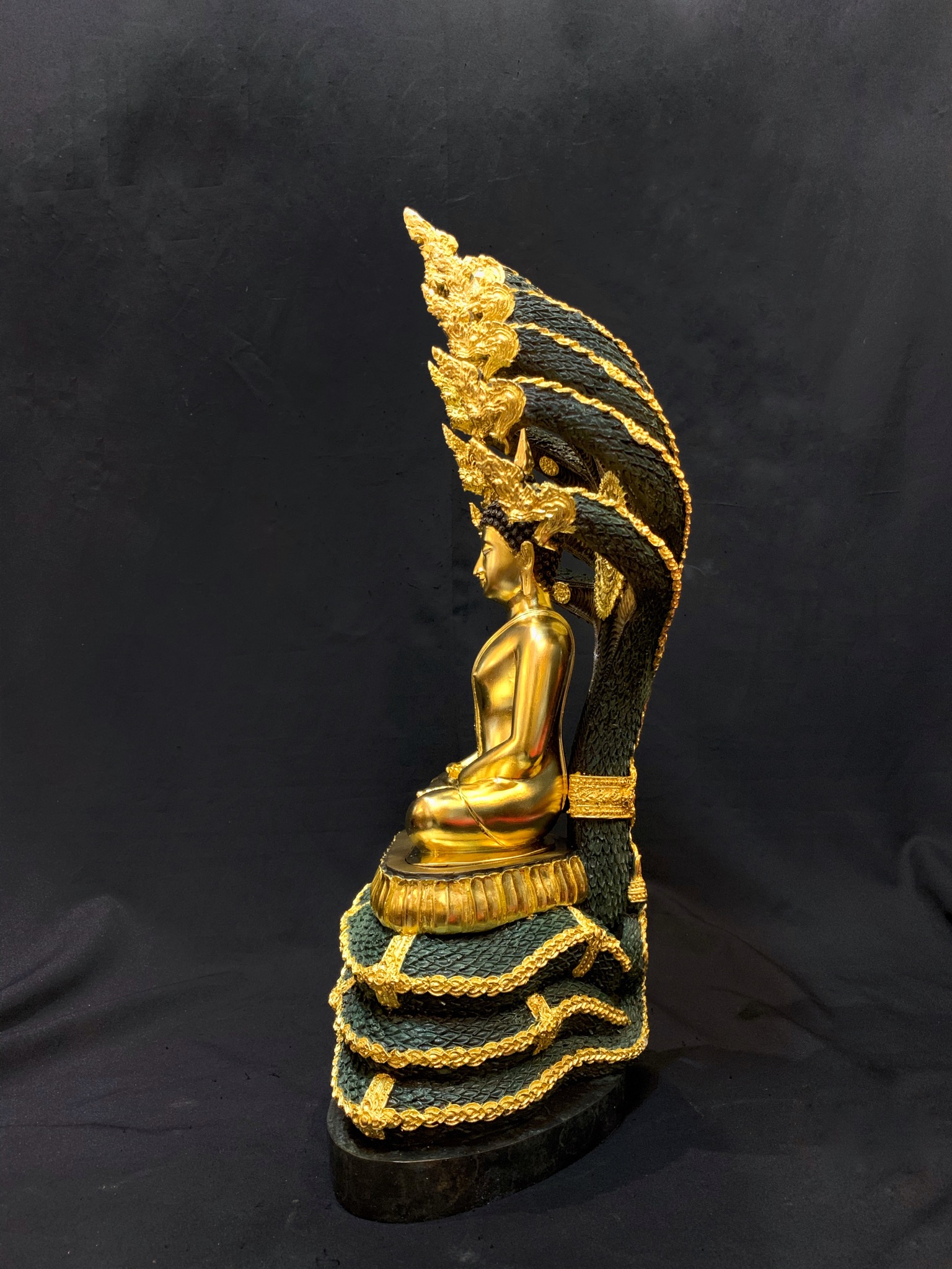 พระนาคปรก (นาค 9 เศียร) หน้าตัก 9 นิ้ว