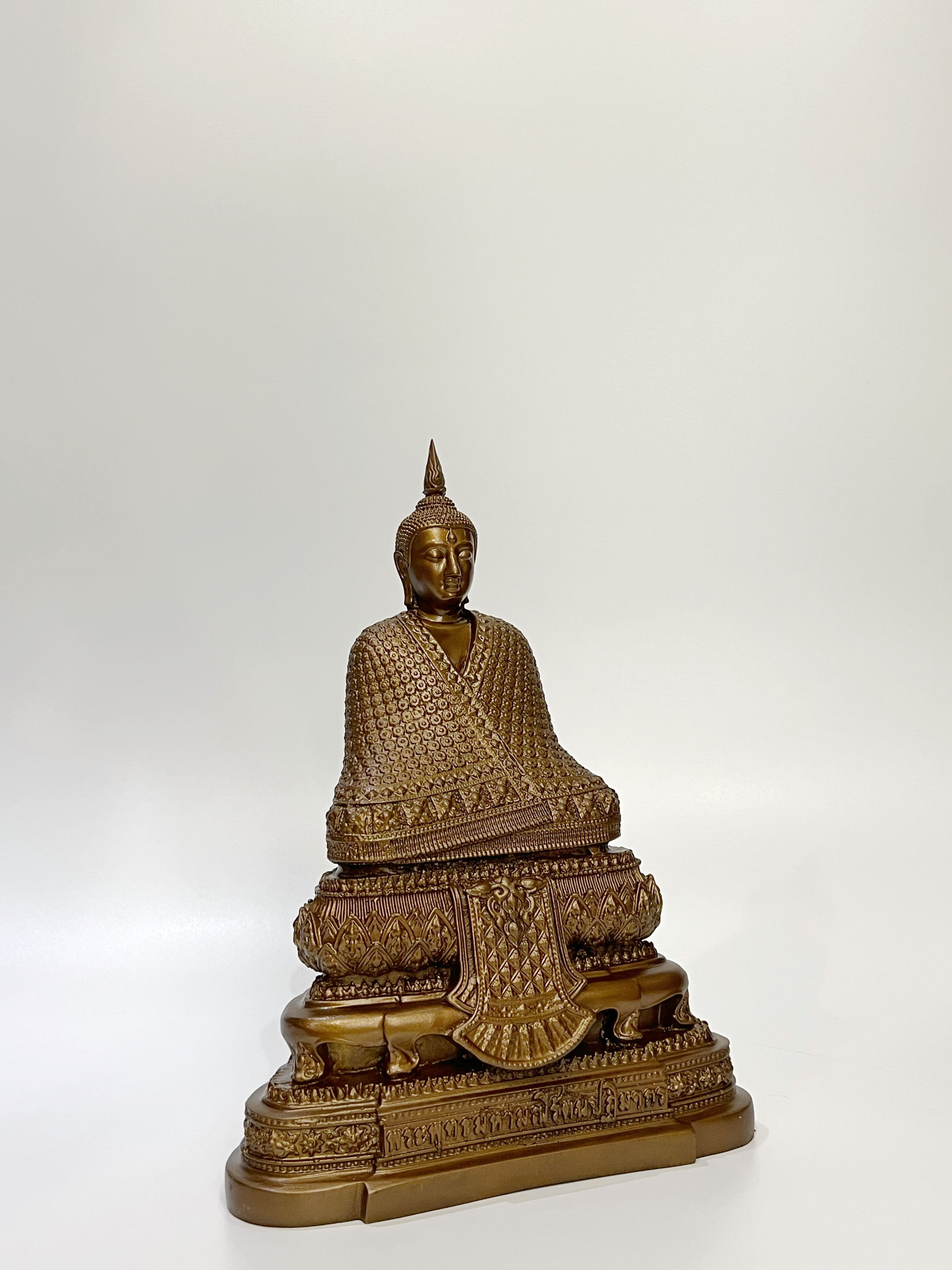 พระแก้วมรกต สามฤดู หน้าตัก 5 นิ้ว