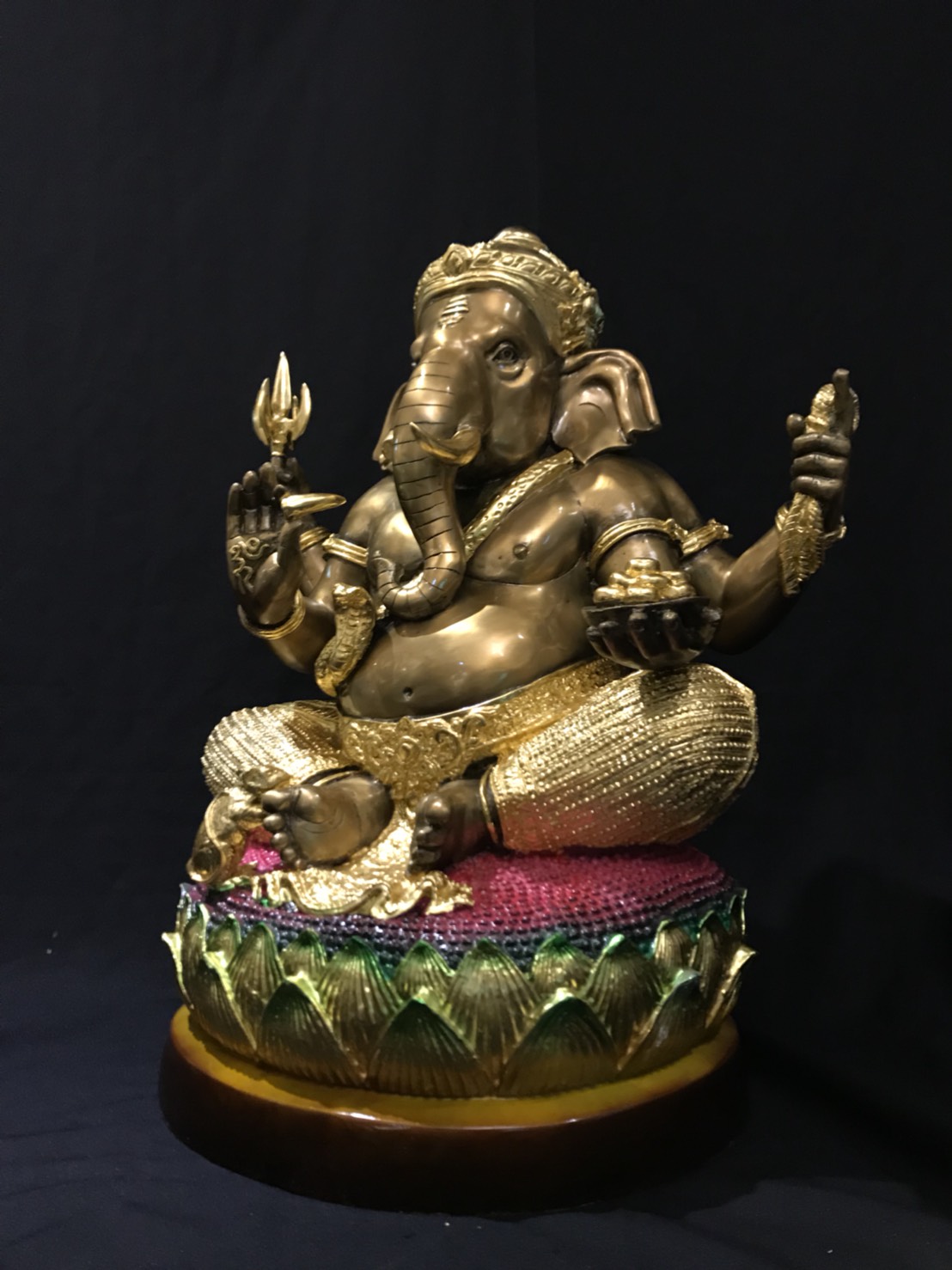 พระพิฆเนศ ปางเอกทันตะ หน้าตัก 16 นิ้ว (นั่งบัว)