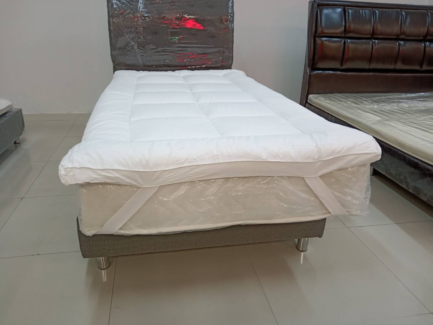 Topper ขนห่านเทียม ผ้าหุ้ม Cotton 100% ที่นอนท็อปเปอร์โรงแรม