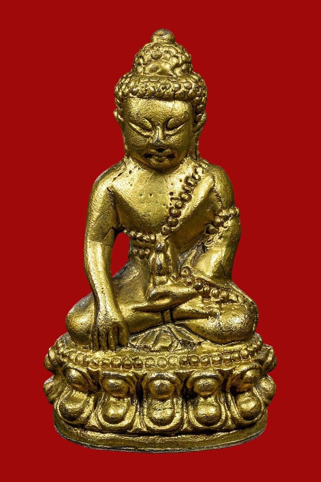 พระกริ่งชินบัญชรก้นเงินกะไหล่ทอง หลวงปู่ทิม วัดละหารไร่