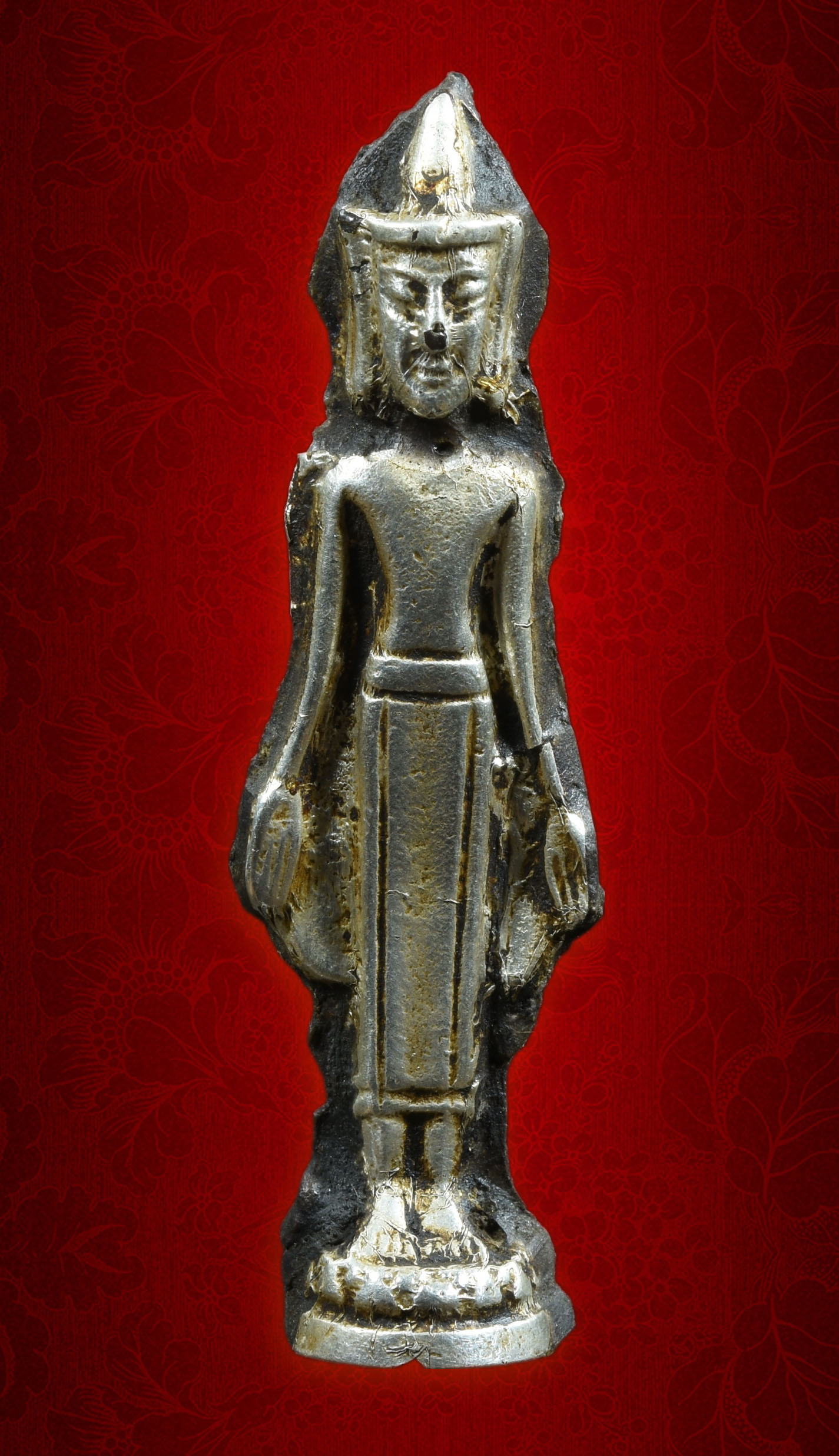 พระปางเปิดโลก เนื้อว่านหน้ากากเงิน