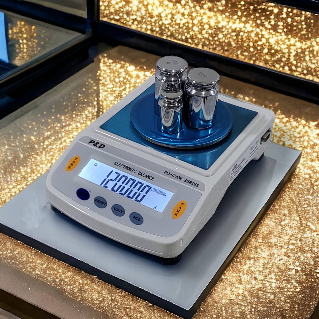 เครื่องชั่งละเอียด 1200 g. ค่าละเอียด 0.01 g. (ตู้ครอบอะคริลิค)