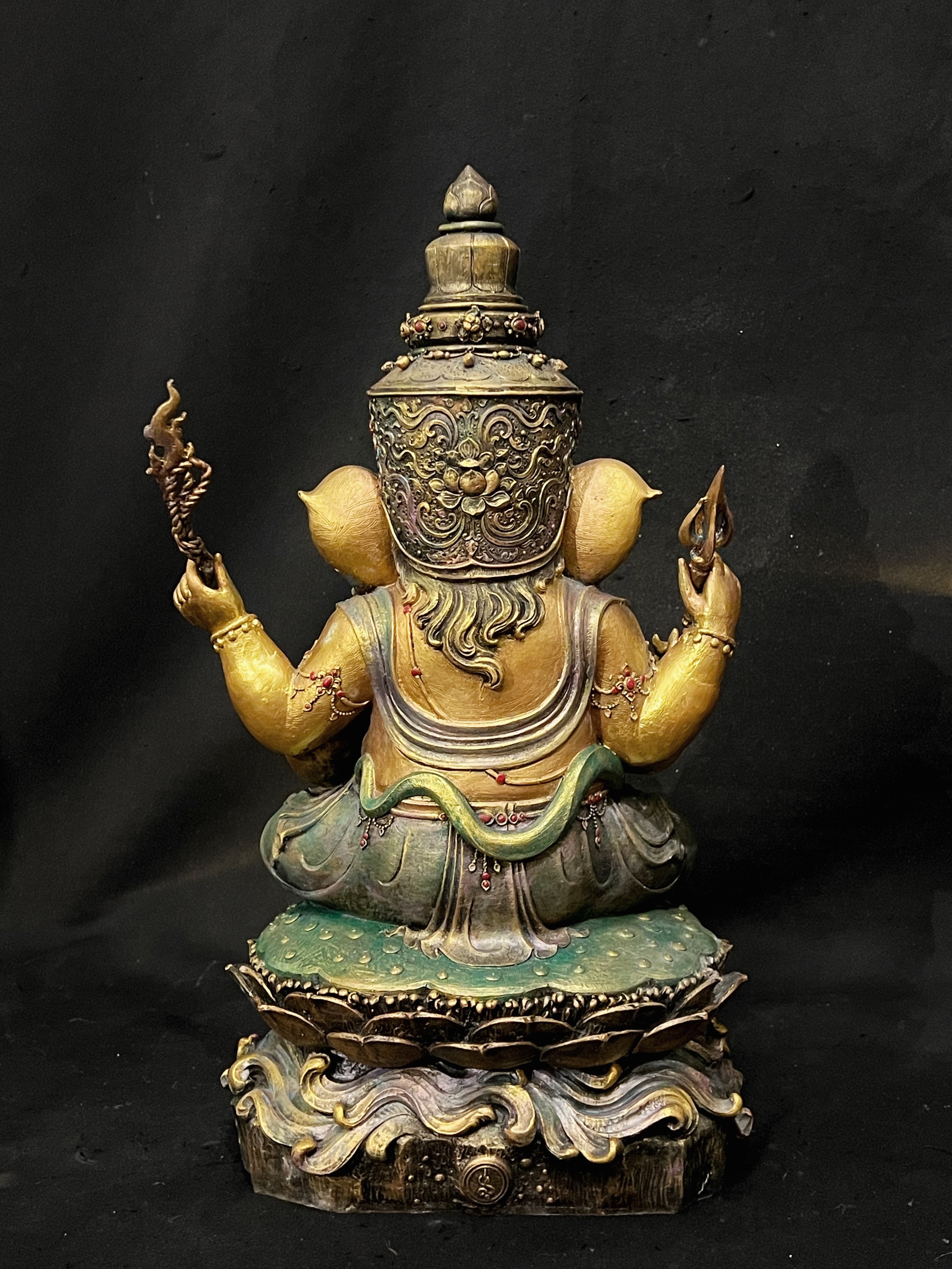 พระพิฆเนศวรเทวราช หน้าตัก 9 นิ้ว