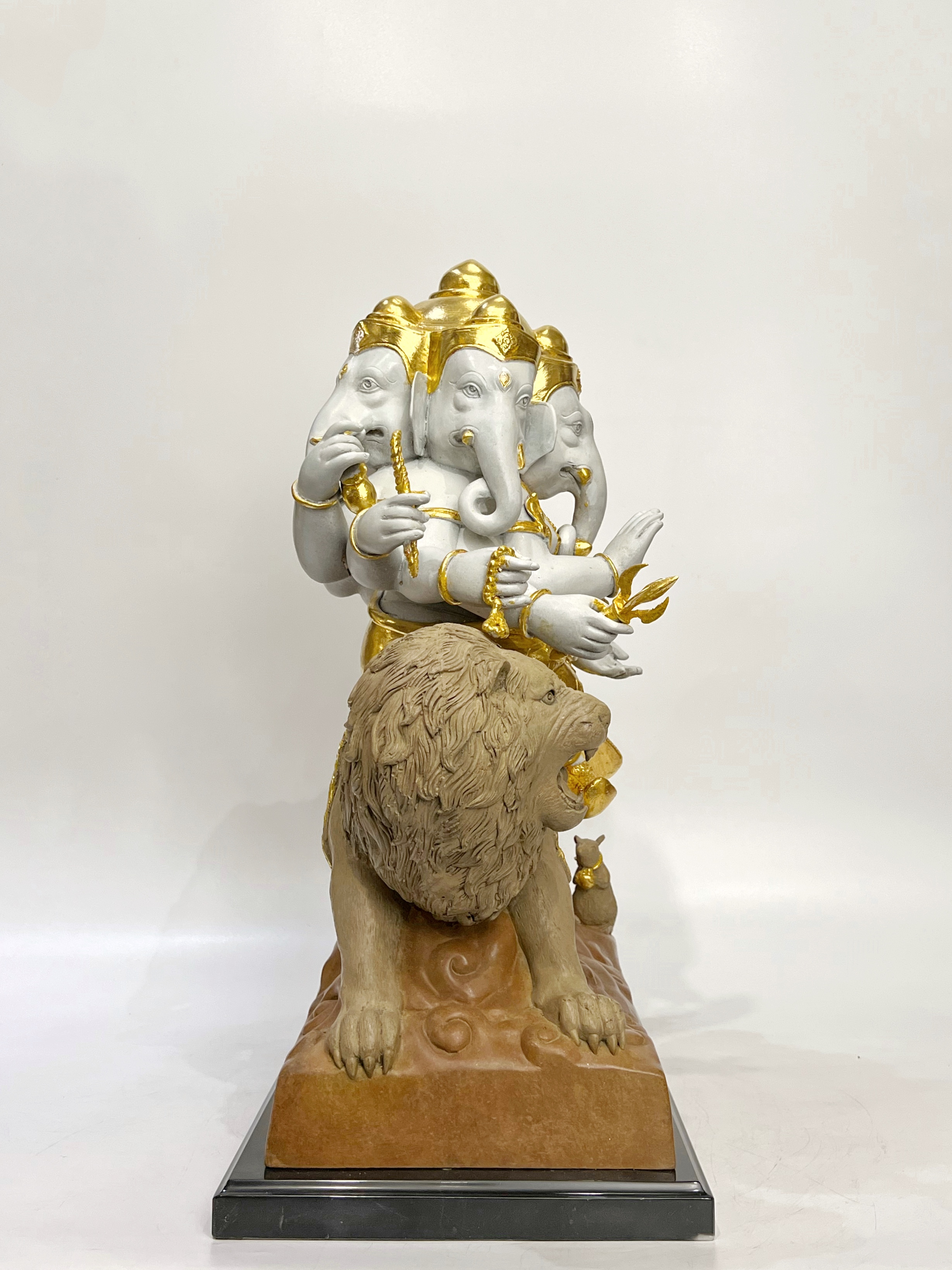 พระเหรัมภะคณปติ (พระพิฆเนศ 5 เศียร) หมายเลข 9