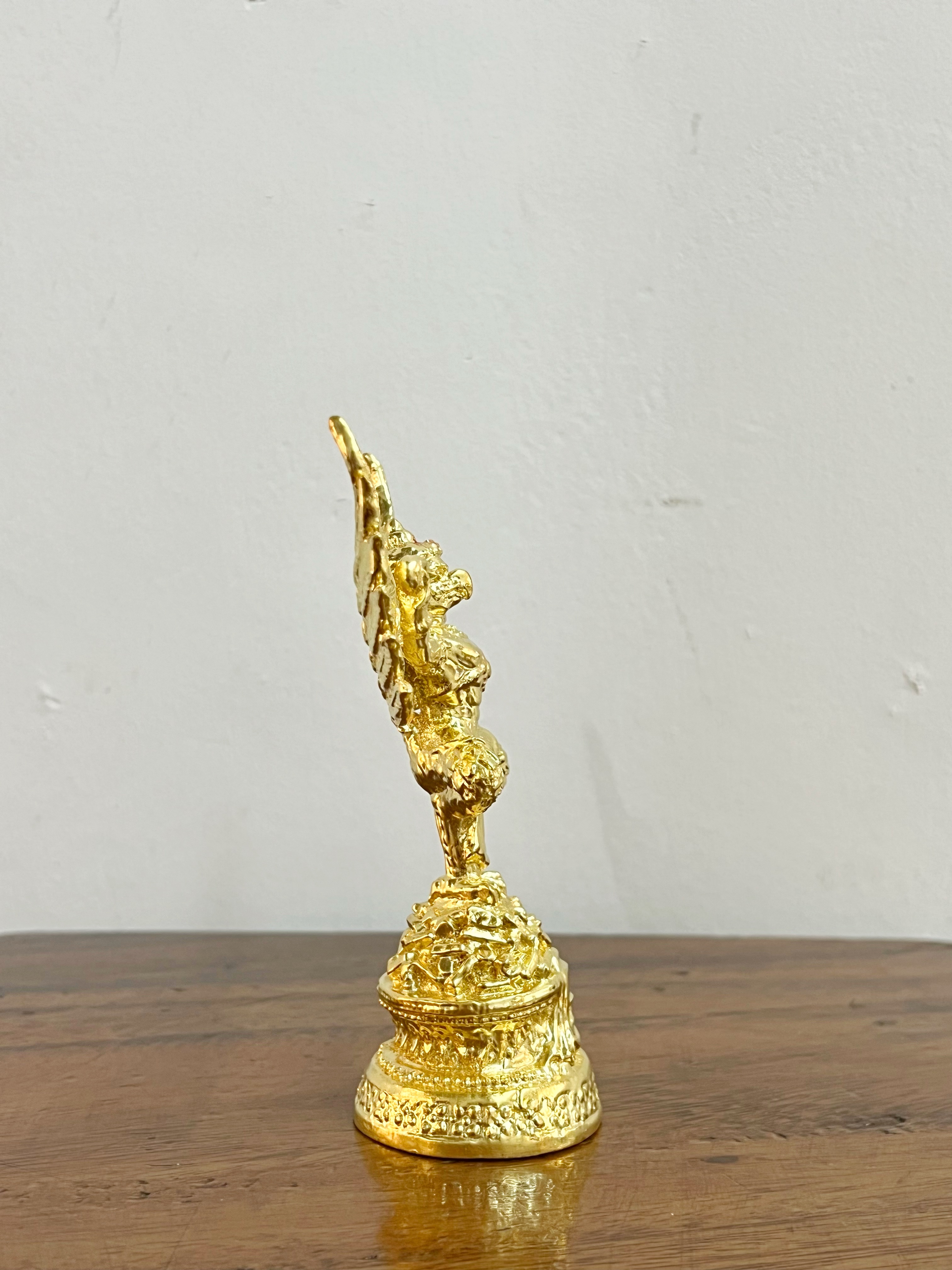 พญาครุฑ รุ่น เหยียบเงินเหยียบทอง สูง 5 นิ้ว (ตั้งโต๊ะ)