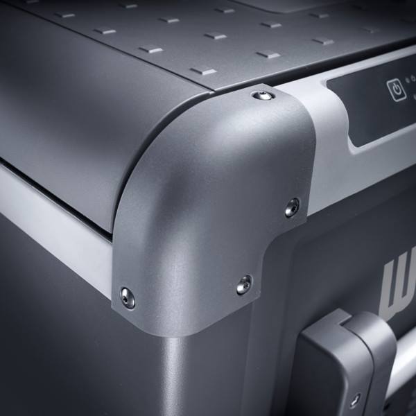 ตู้แช่แข็งพกพา Dometic CFX95DZW Portable Fridge/Freezer