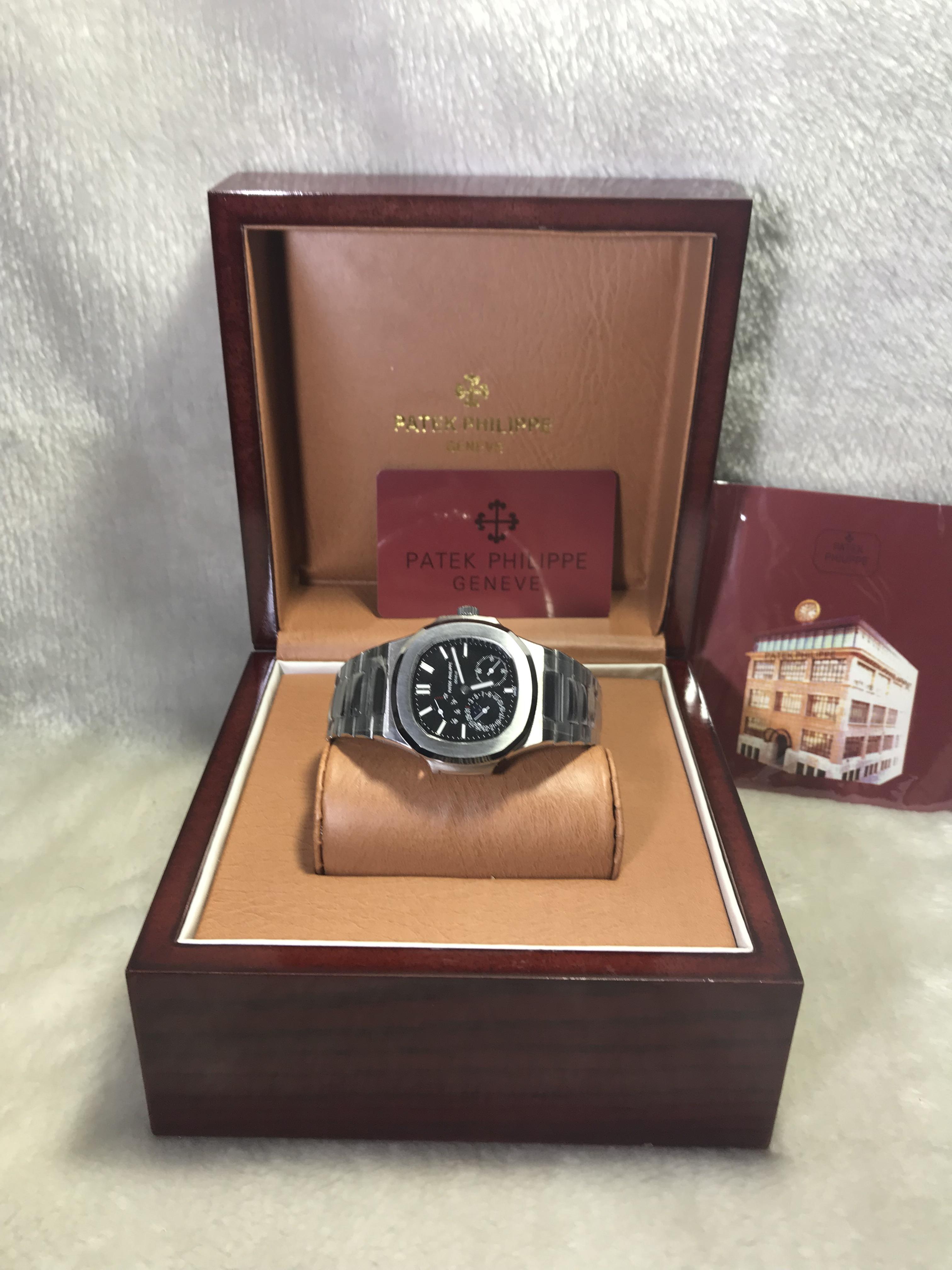 Patek Philippe (Power Reserve)