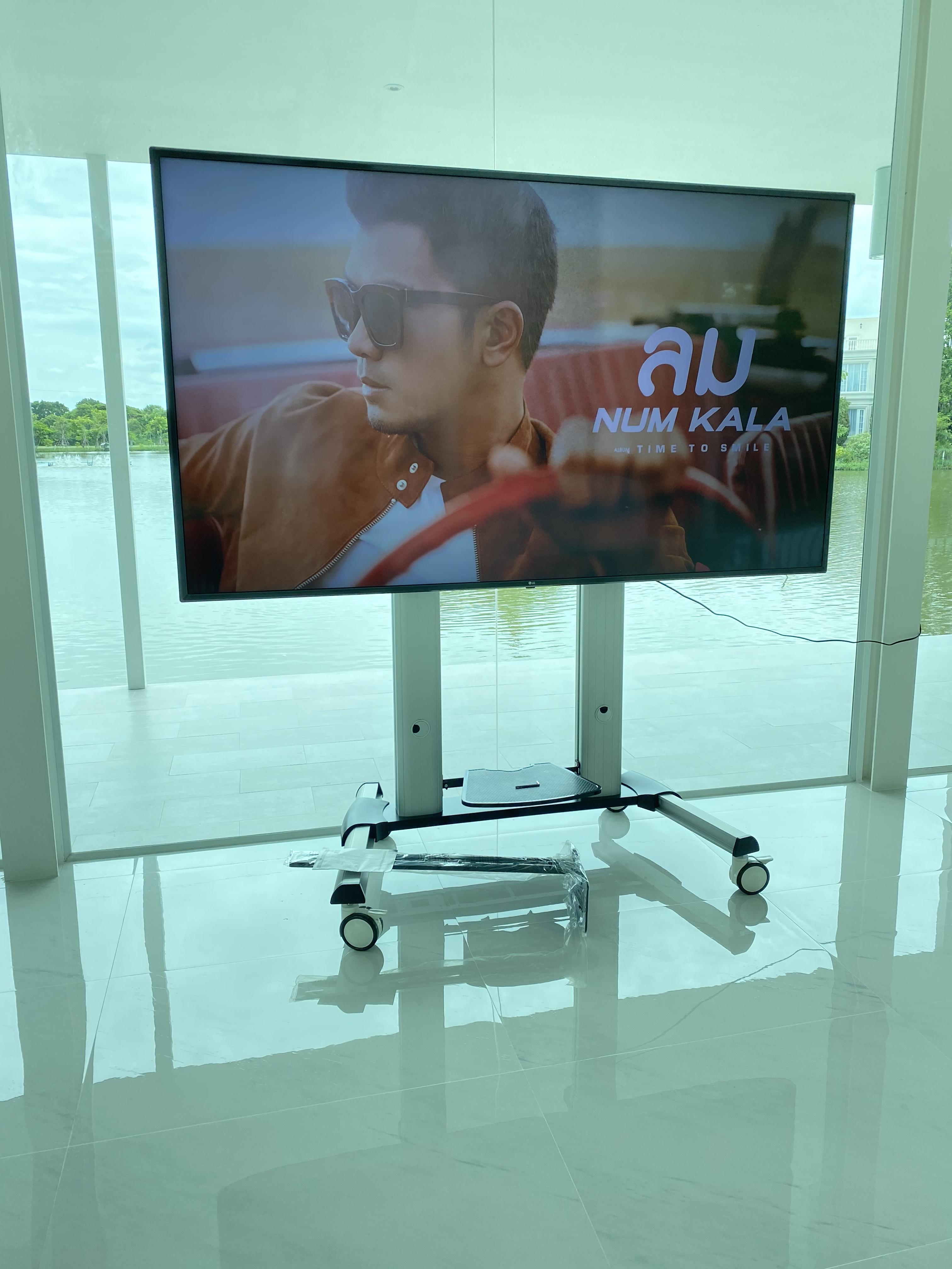 JMTVSTAND MT-F8200 ขาตั้งพื้นทีวีมีล้อเลื่อน(TV Stand) วัสดุ Aluminium อลูมิเนียม แบบล้อเลื่อนปรับสูง/ต่ำได้ 55"-98" นิ้ว{รับประกันสินค้า 3 ปี}0964746498