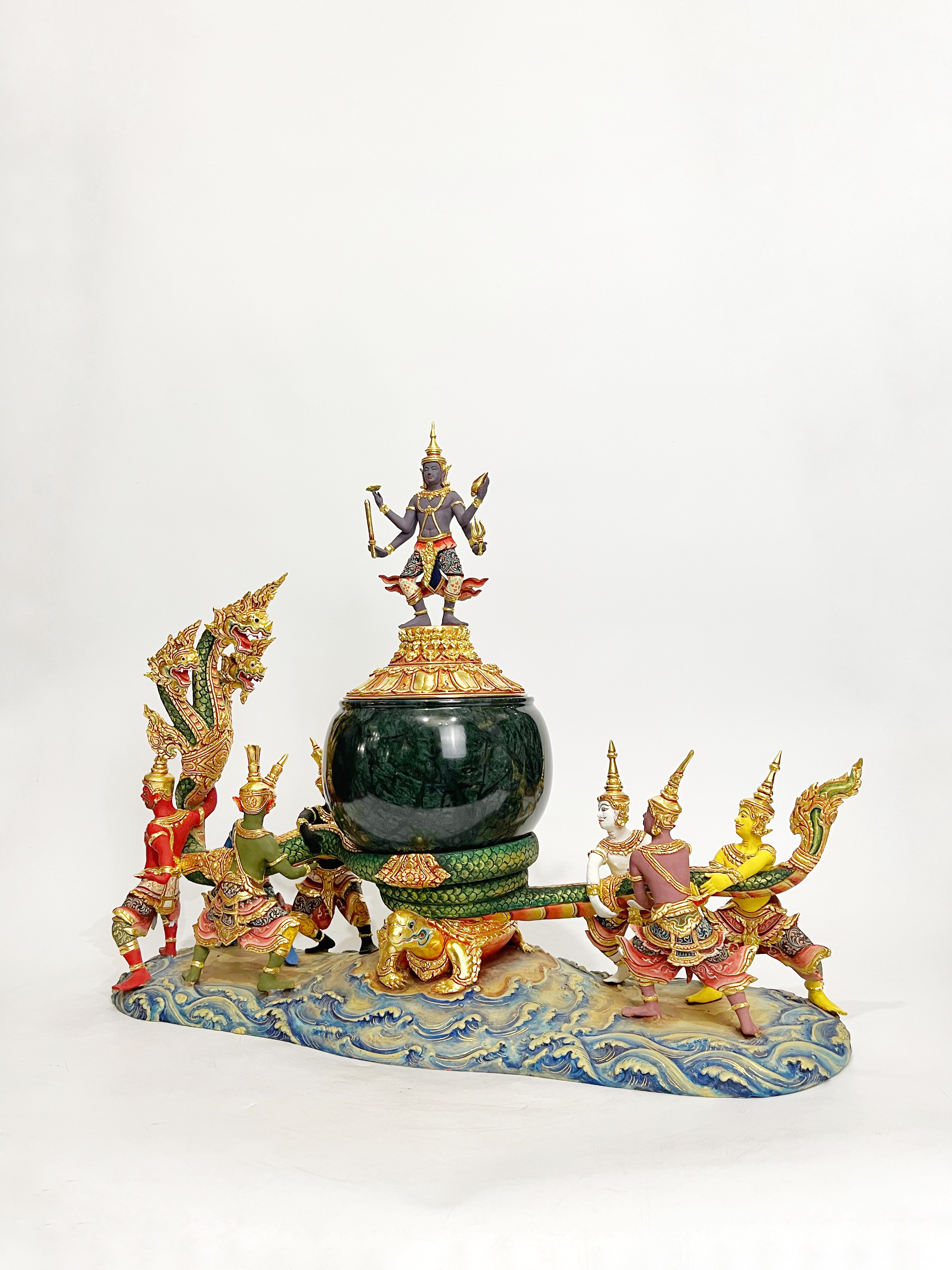 ครอบน้ำอมฤต พระนารายณ์กวนเกษียรสมุทร พร้อมฐานหินอ่อน