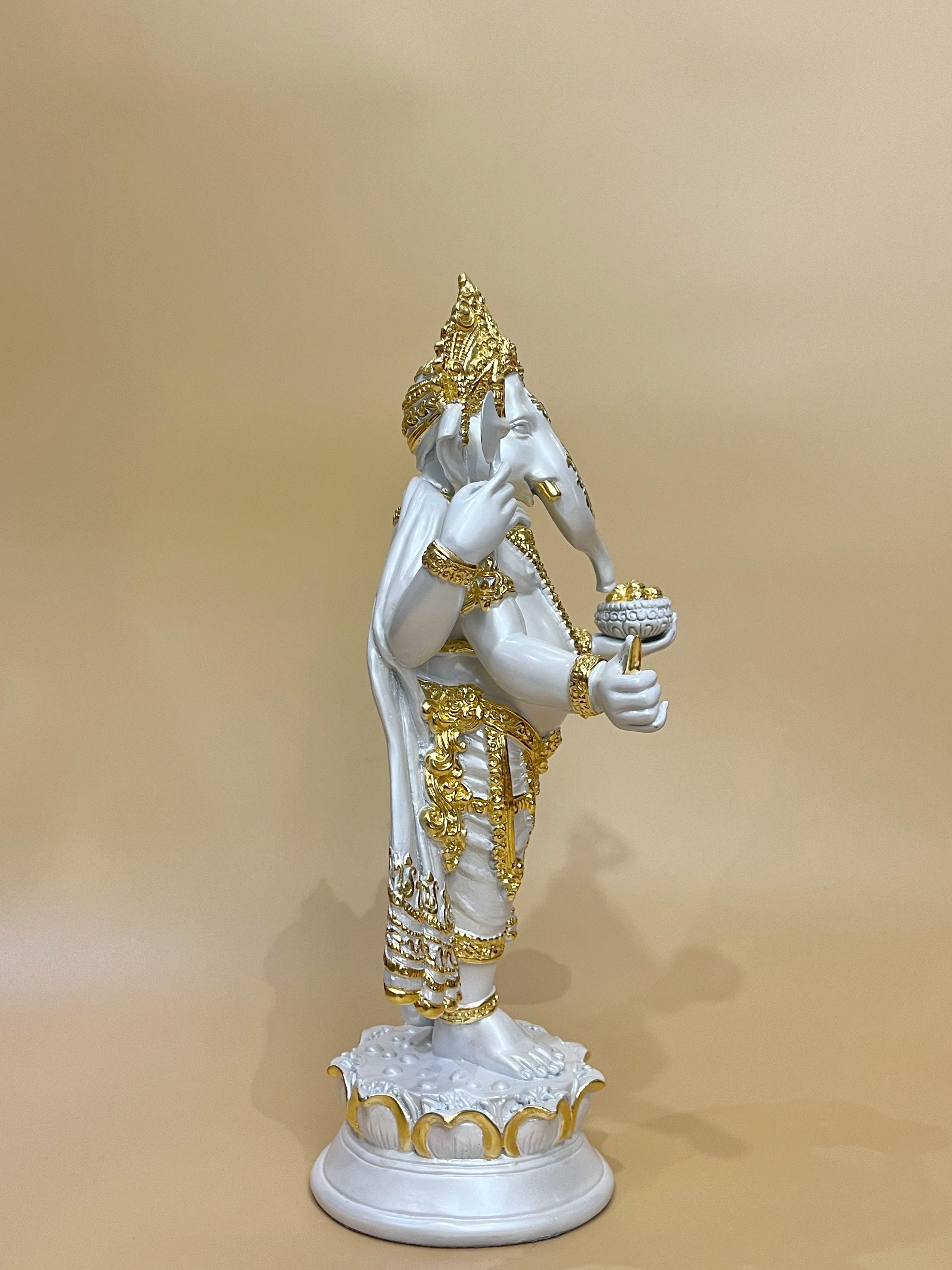 พระรีนาโมจัน คณปติ