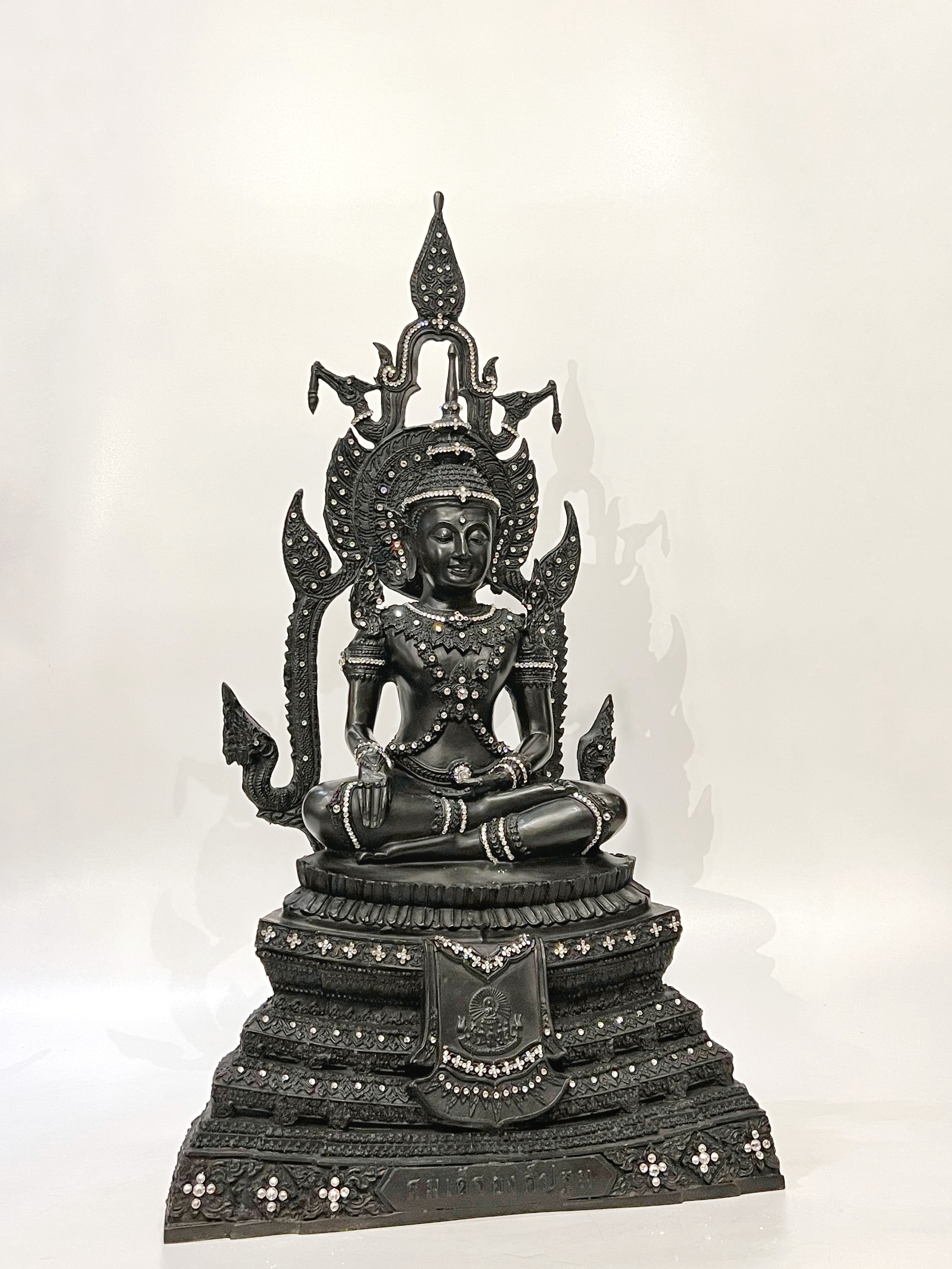 สมเด็จองค์ปฐม หน้าตัก 9 นิ้ว