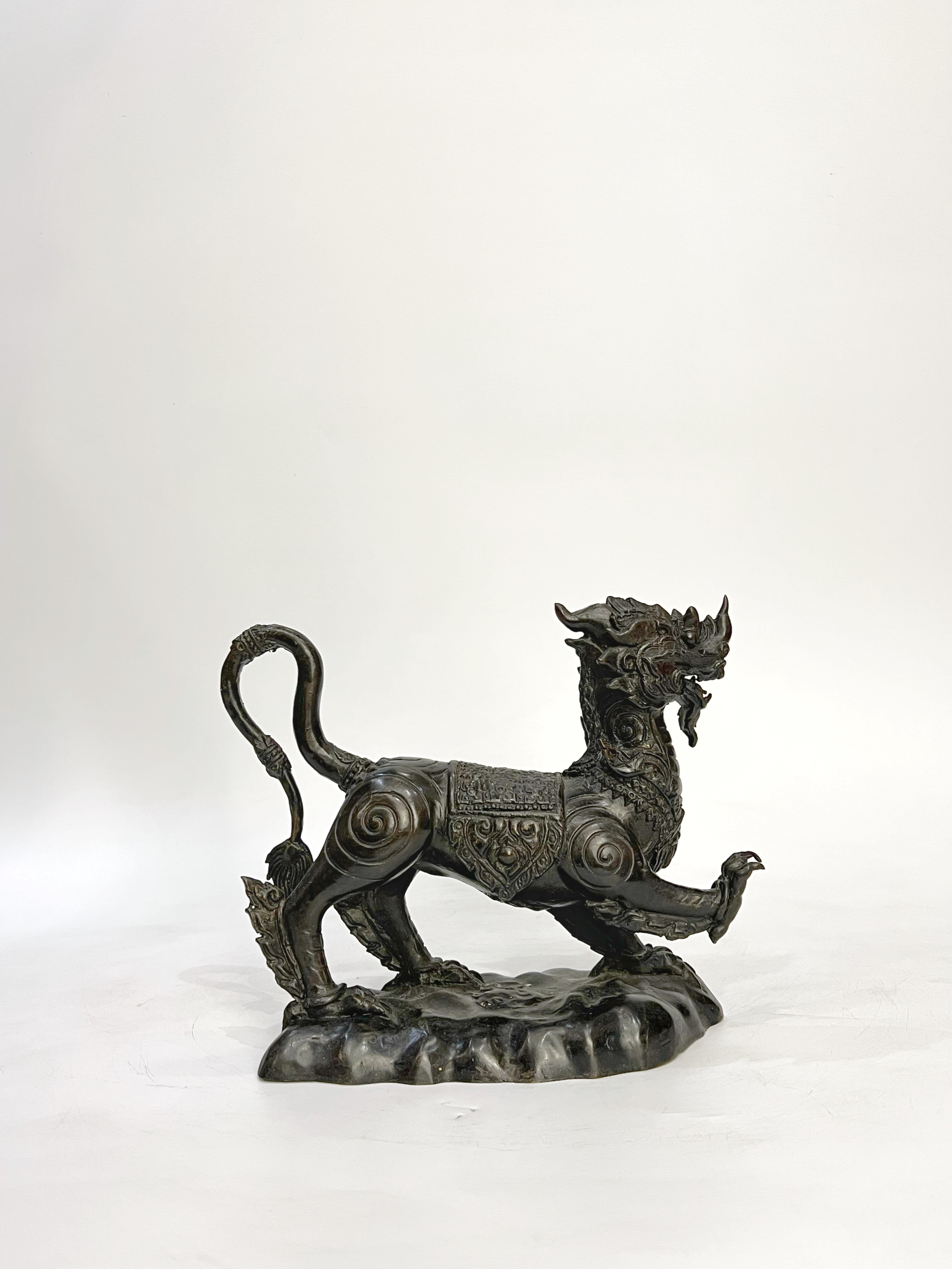 สิงห์ (ราคาต่อ 1 ตัว)