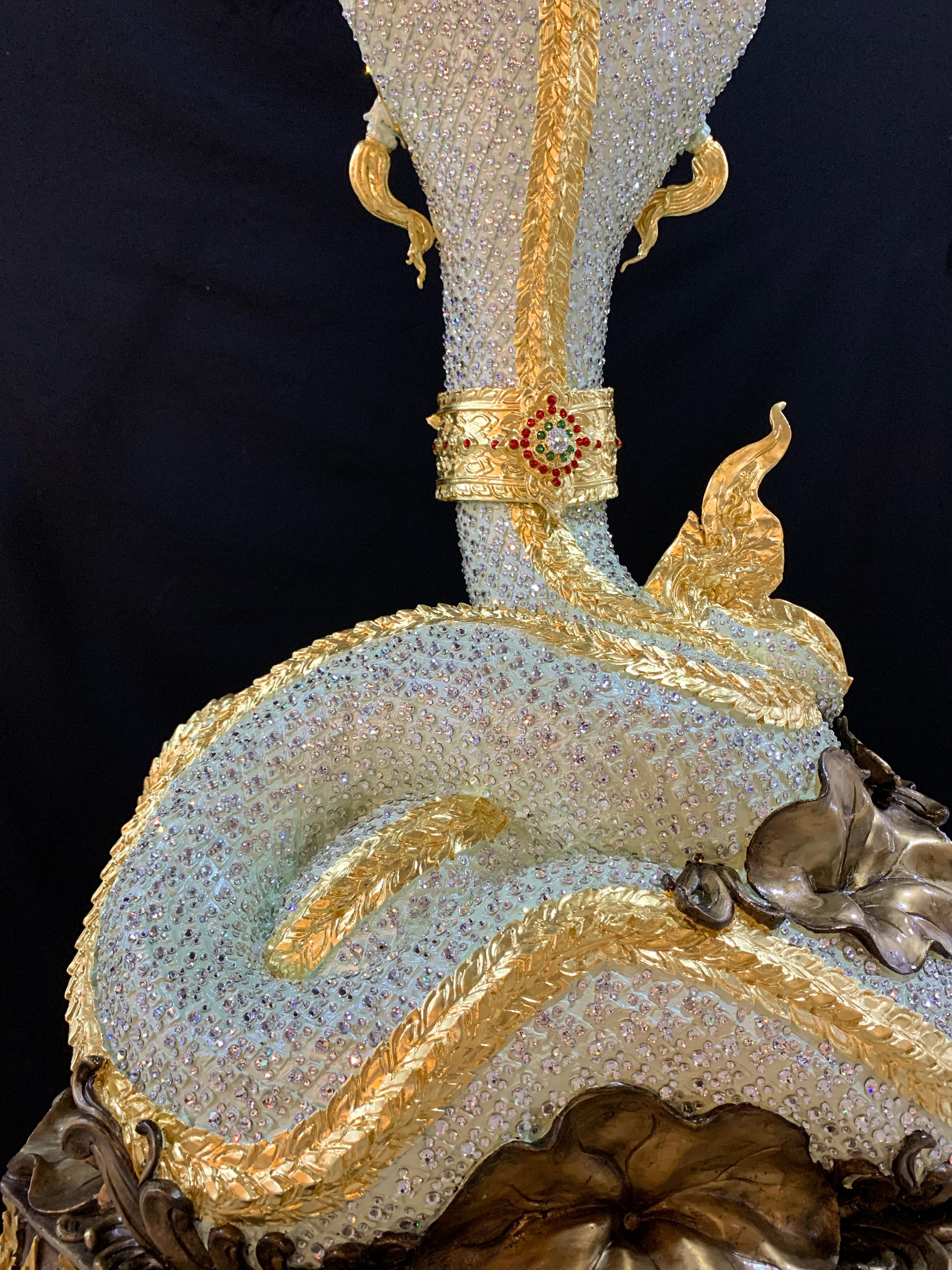 พญานาค สูง 149 cm.