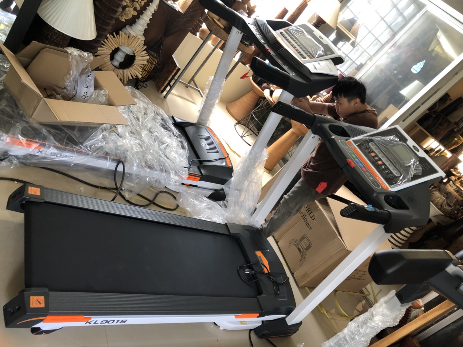 เครื่องออกกำลังกาย ลู่วิ่งWorld master fitness รุ่นKL901S 2.0 แรงม้า