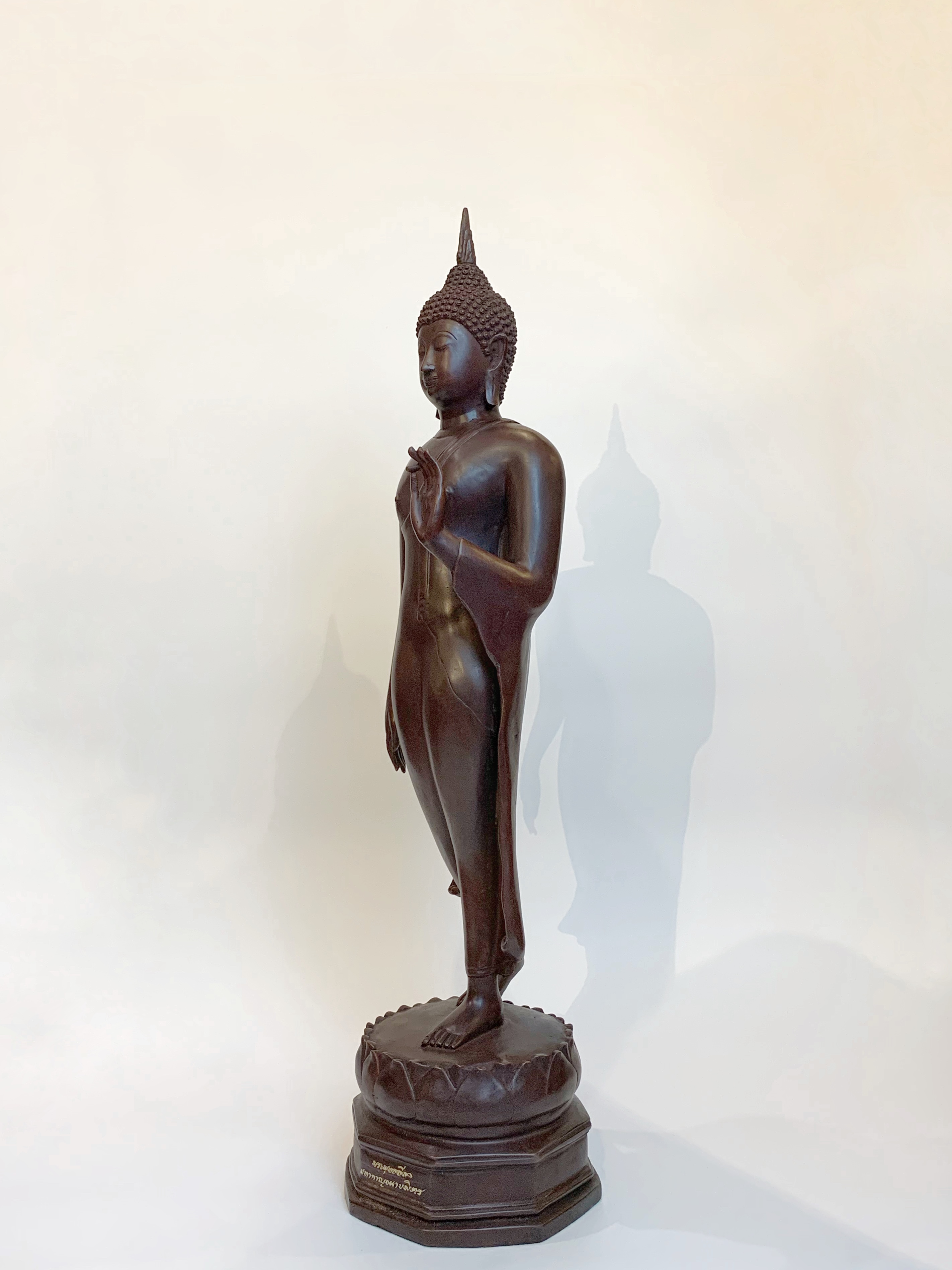 พระพุทธลีลามหากาญจนาบพิตร หน้าตัก 12 นิ้ว