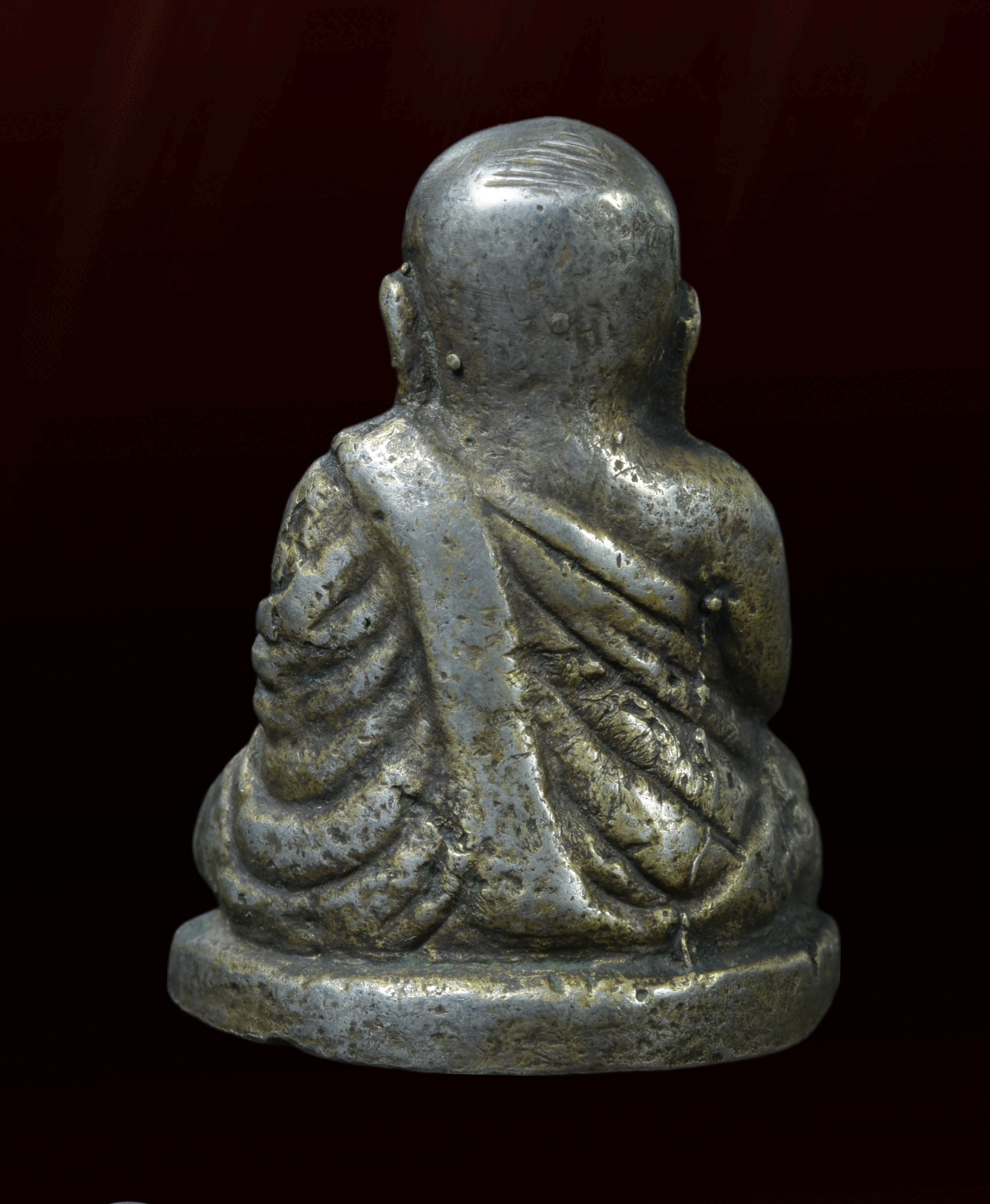 หลวงพ่อเงิน พิมพ์นิยม เนื้อแก่เงิน