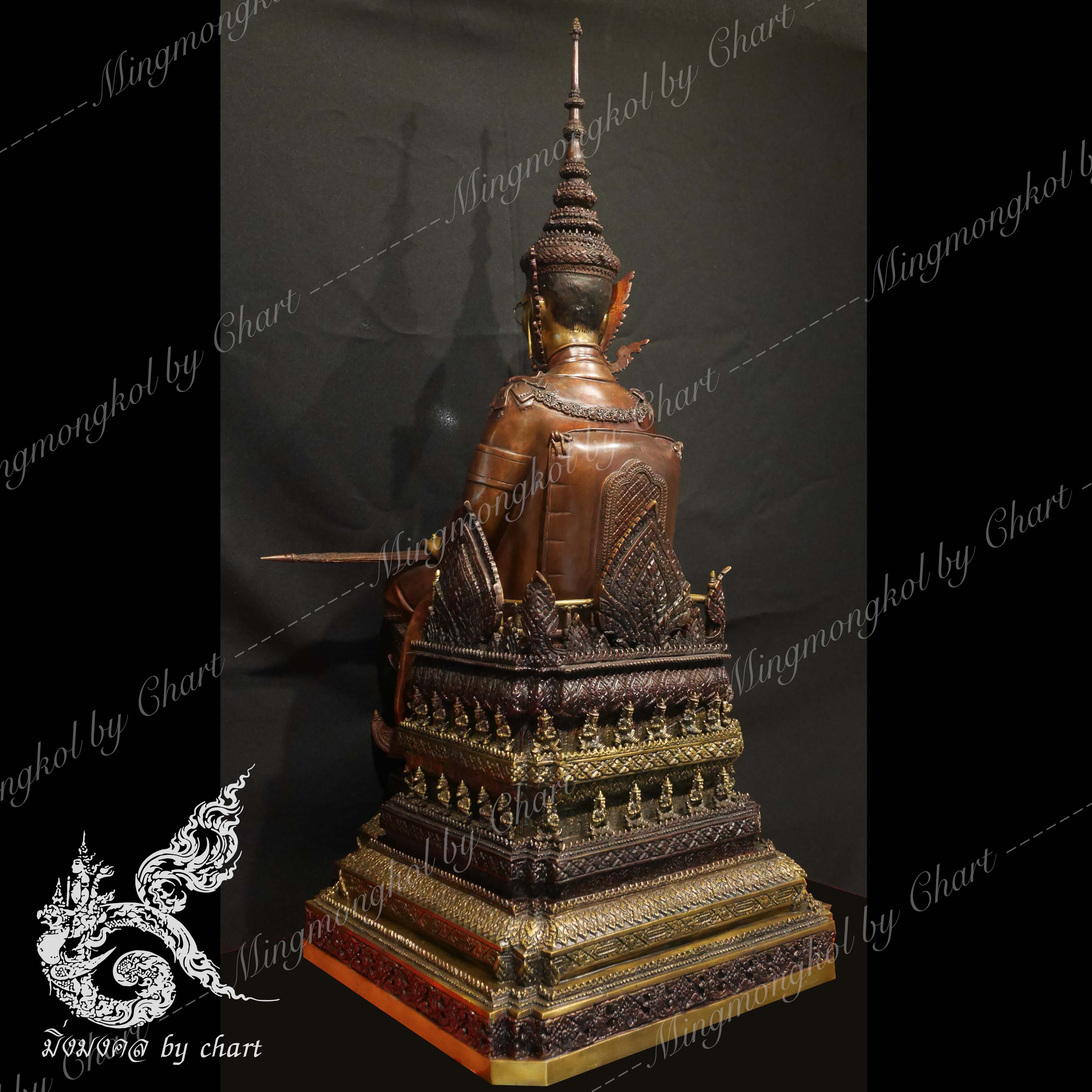 รัชกาลที่ 9 นั่งบัลลังก์ หน้าตัก 16 นิ้ว