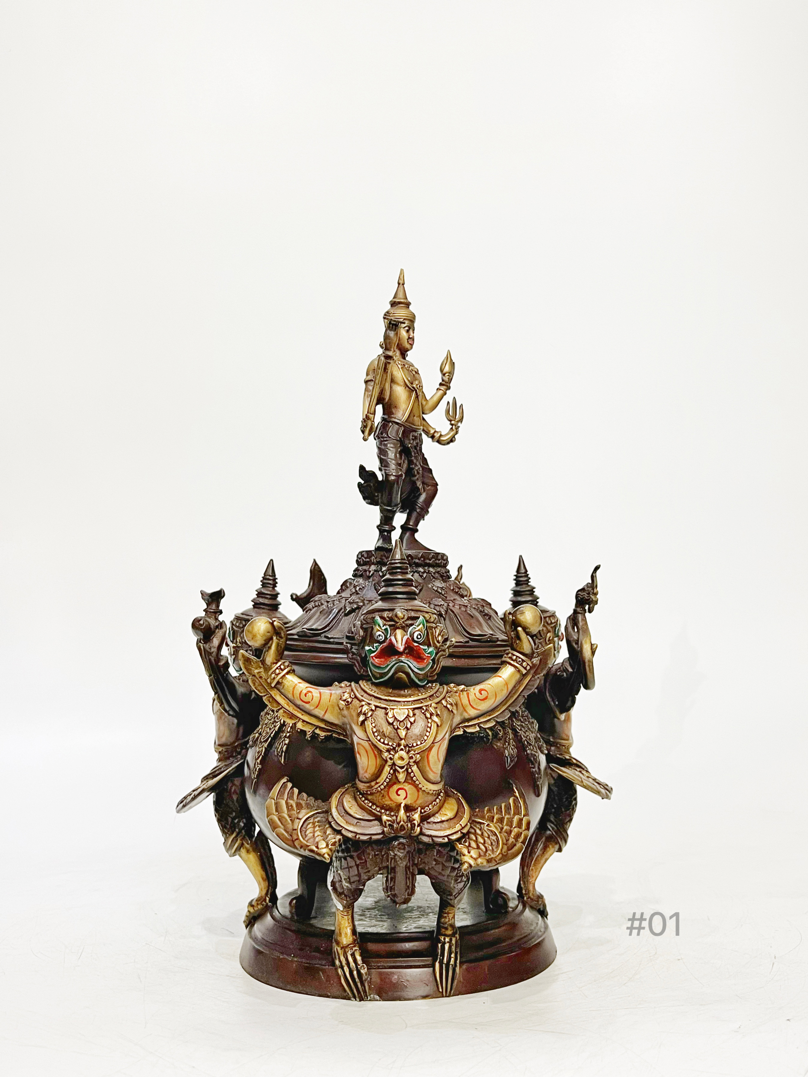 บาตรน้ำมนต์ พระนารายณ์ทรงครุฑ สูง 12 นิ้ว (#01)